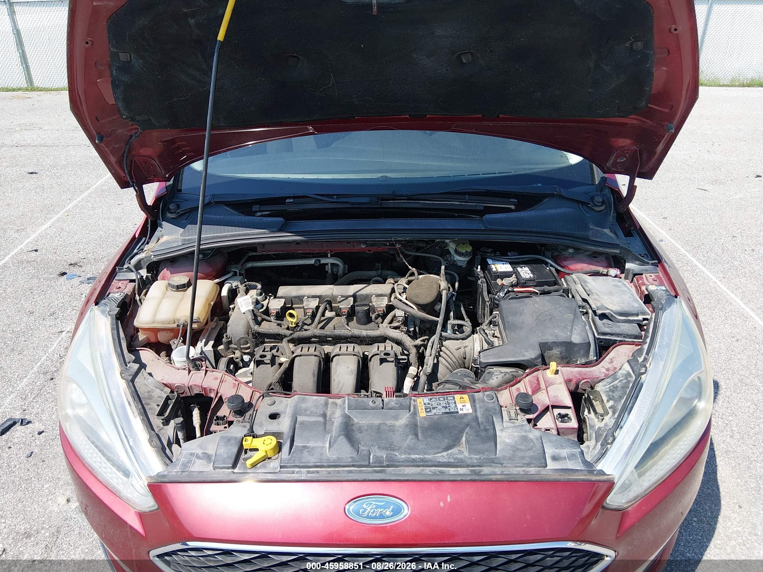 2015 Ford Focus Se Red vin: 1FADP3K24FL209137