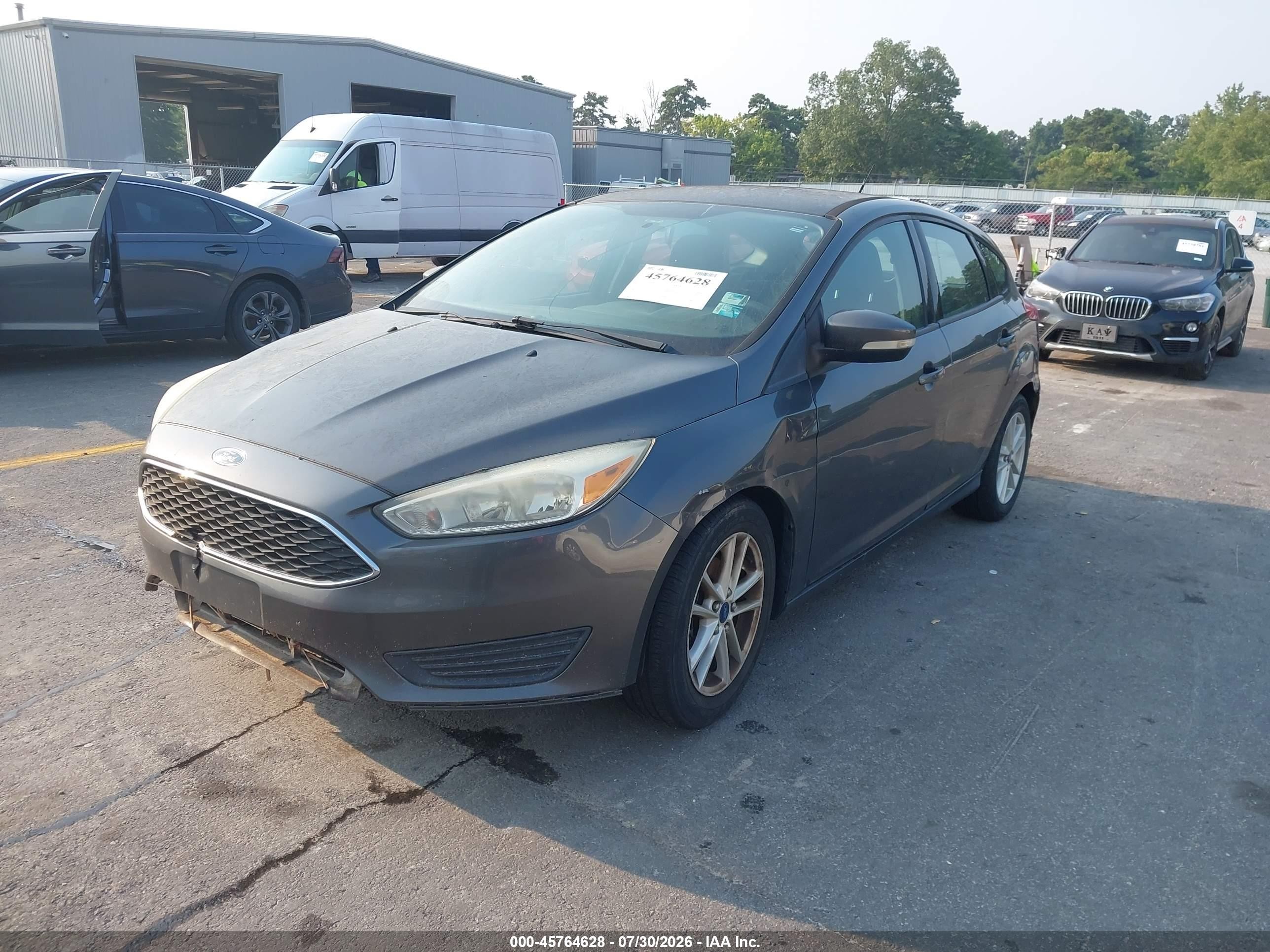 2015 Ford Focus Se Gray vin: 1FADP3K24FL223782