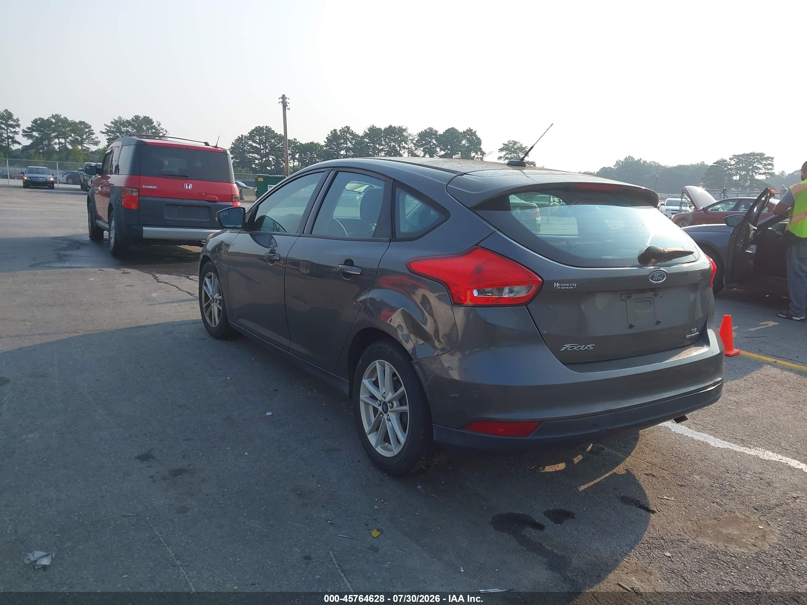 2015 Ford Focus Se Gray vin: 1FADP3K24FL223782