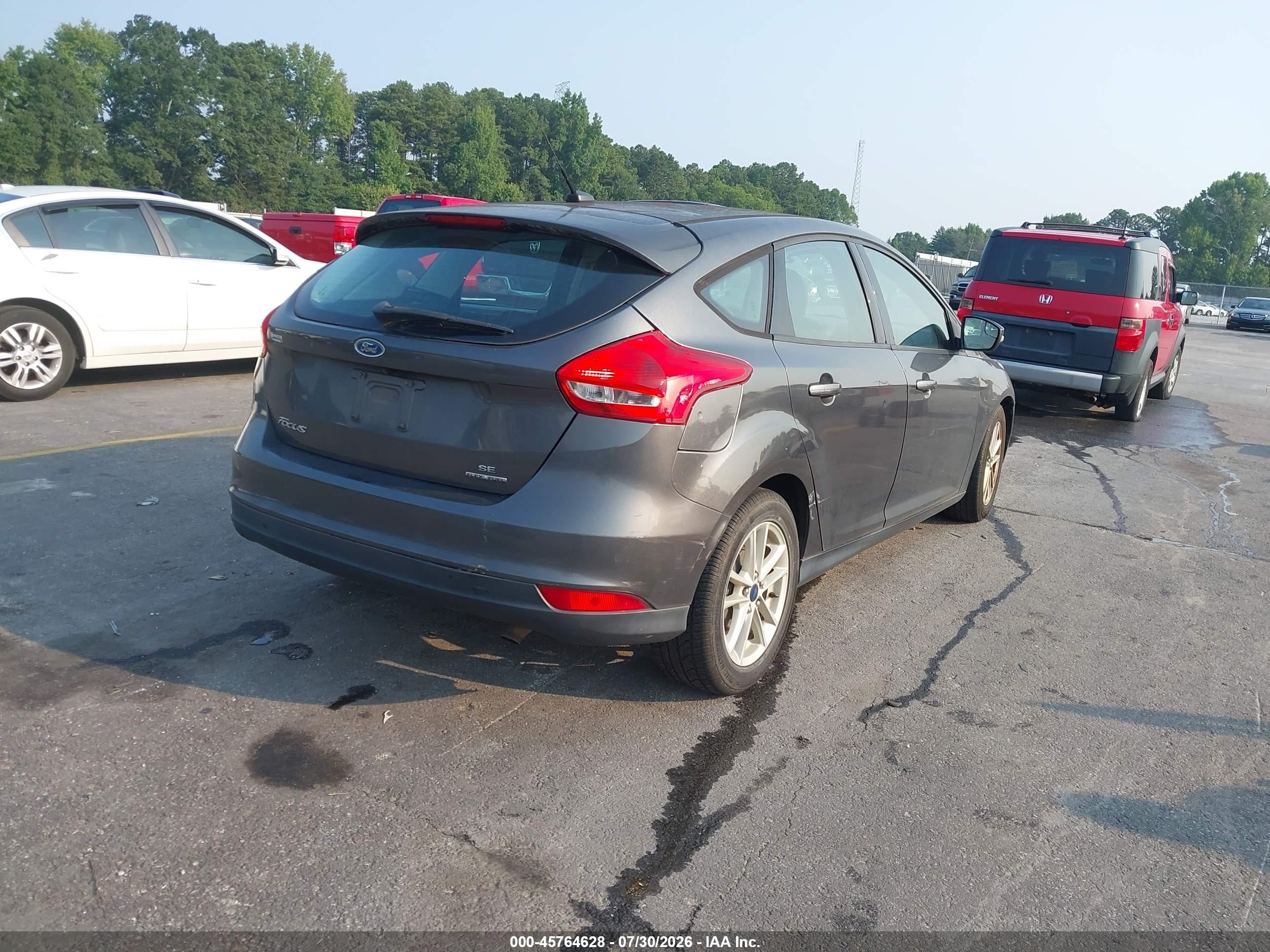 2015 Ford Focus Se Gray vin: 1FADP3K24FL223782