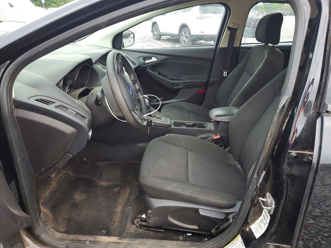 2015 Ford Focus Se Black vin: 1FADP3K24FL245104