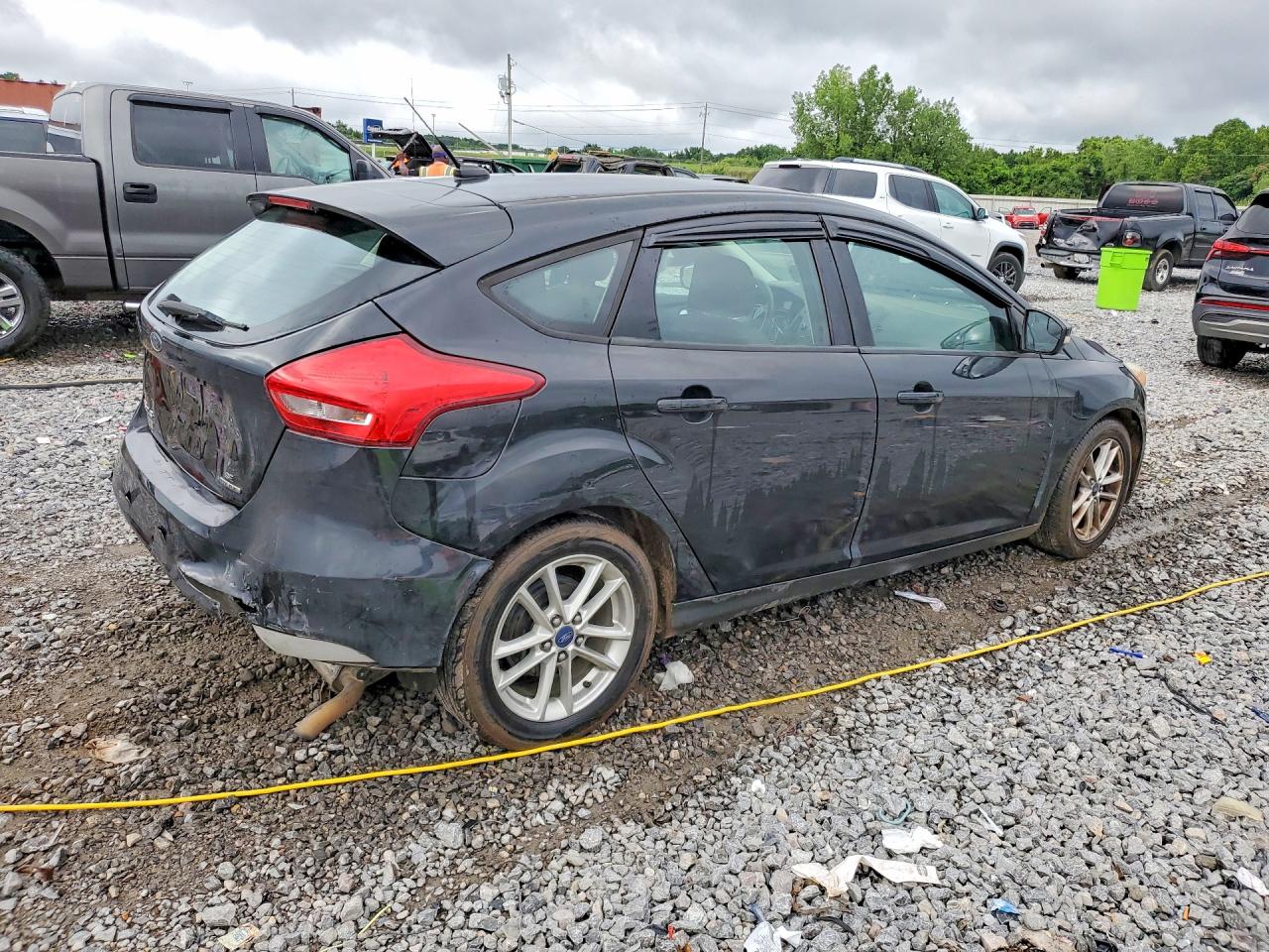 2015 Ford Focus Se Black vin: 1FADP3K24FL245104