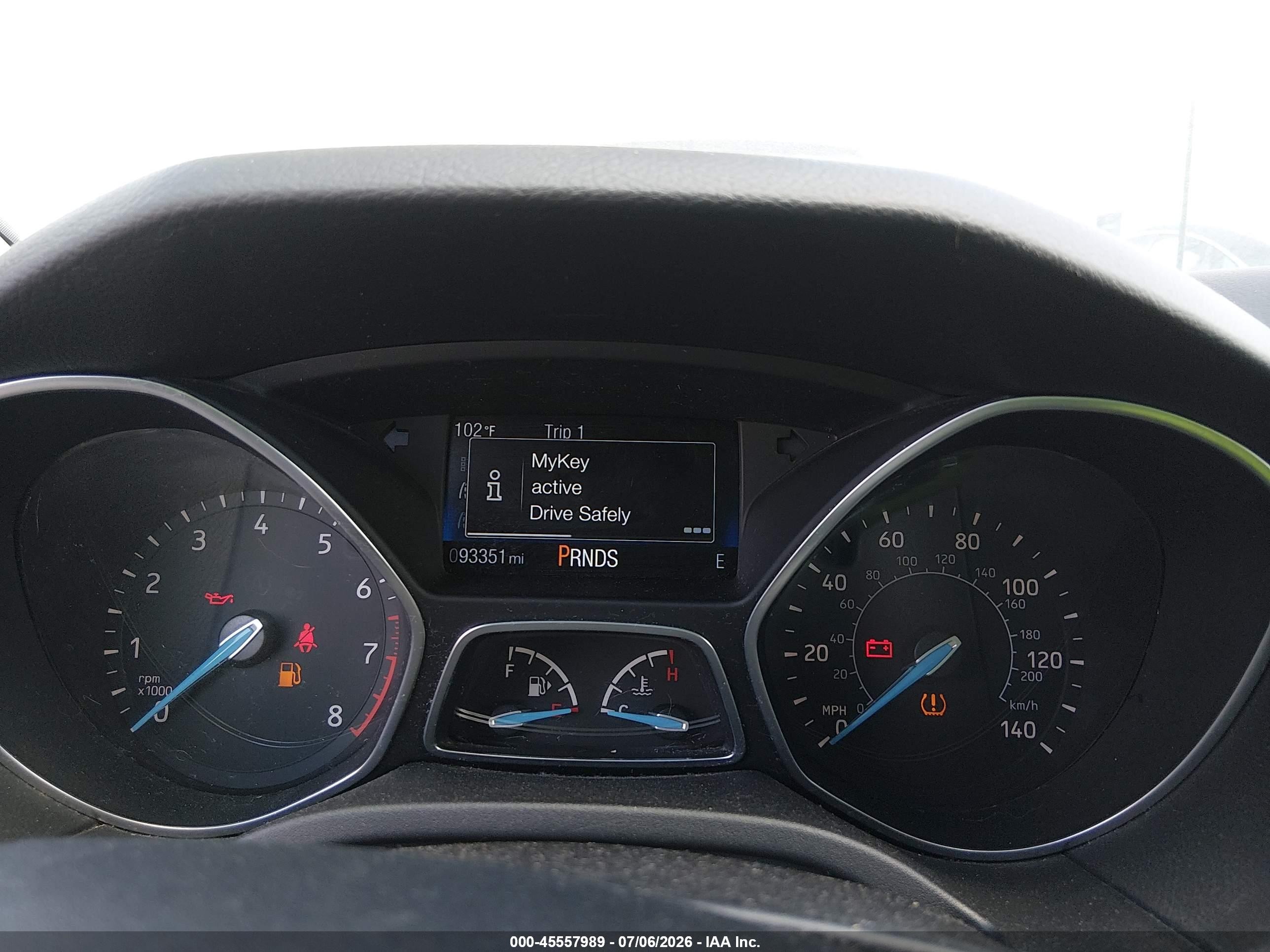 2015 Ford Focus Se White vin: 1FADP3K24FL300327