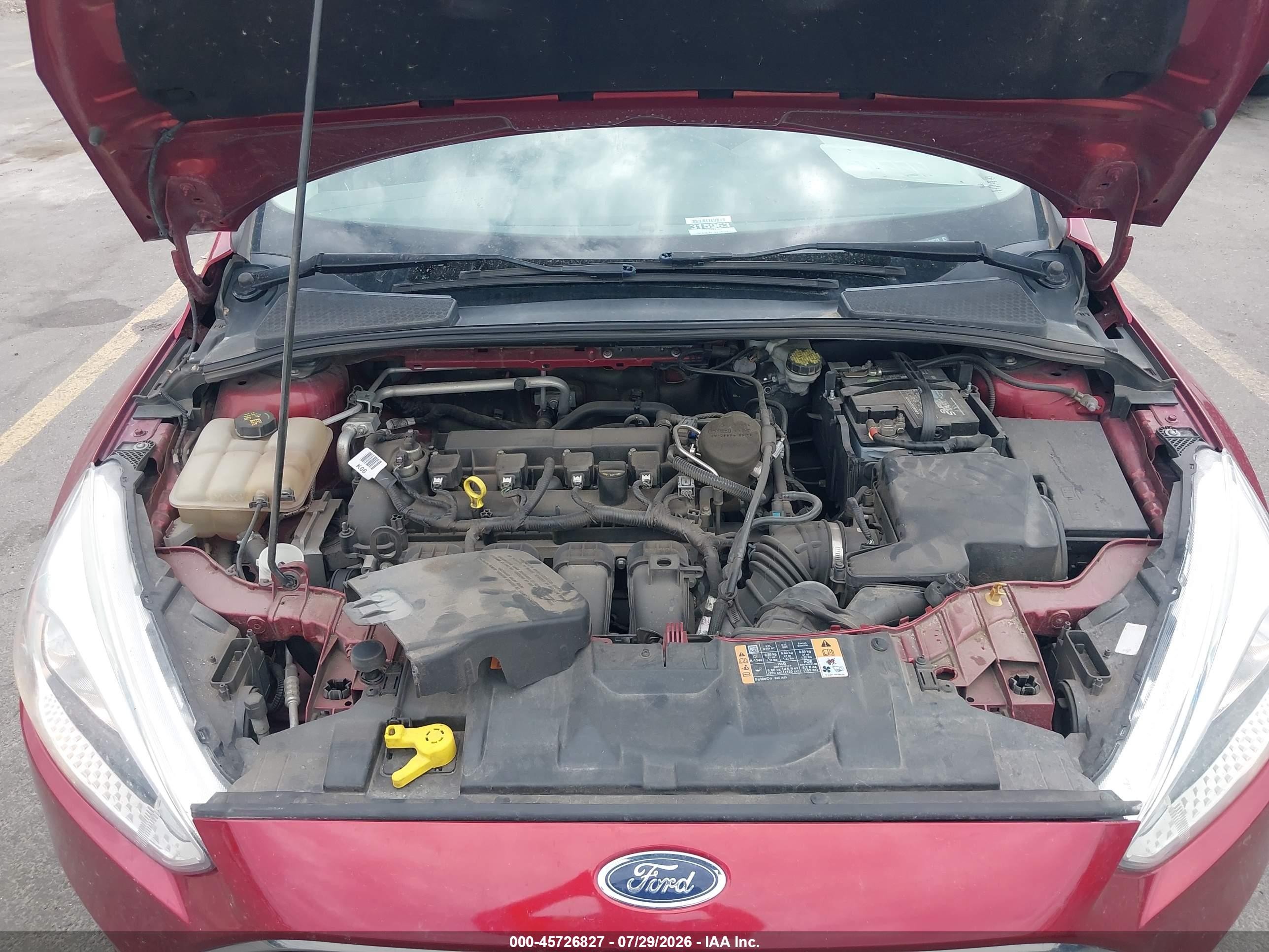 2015 Ford Focus Se Red vin: 1FADP3K24FL318729