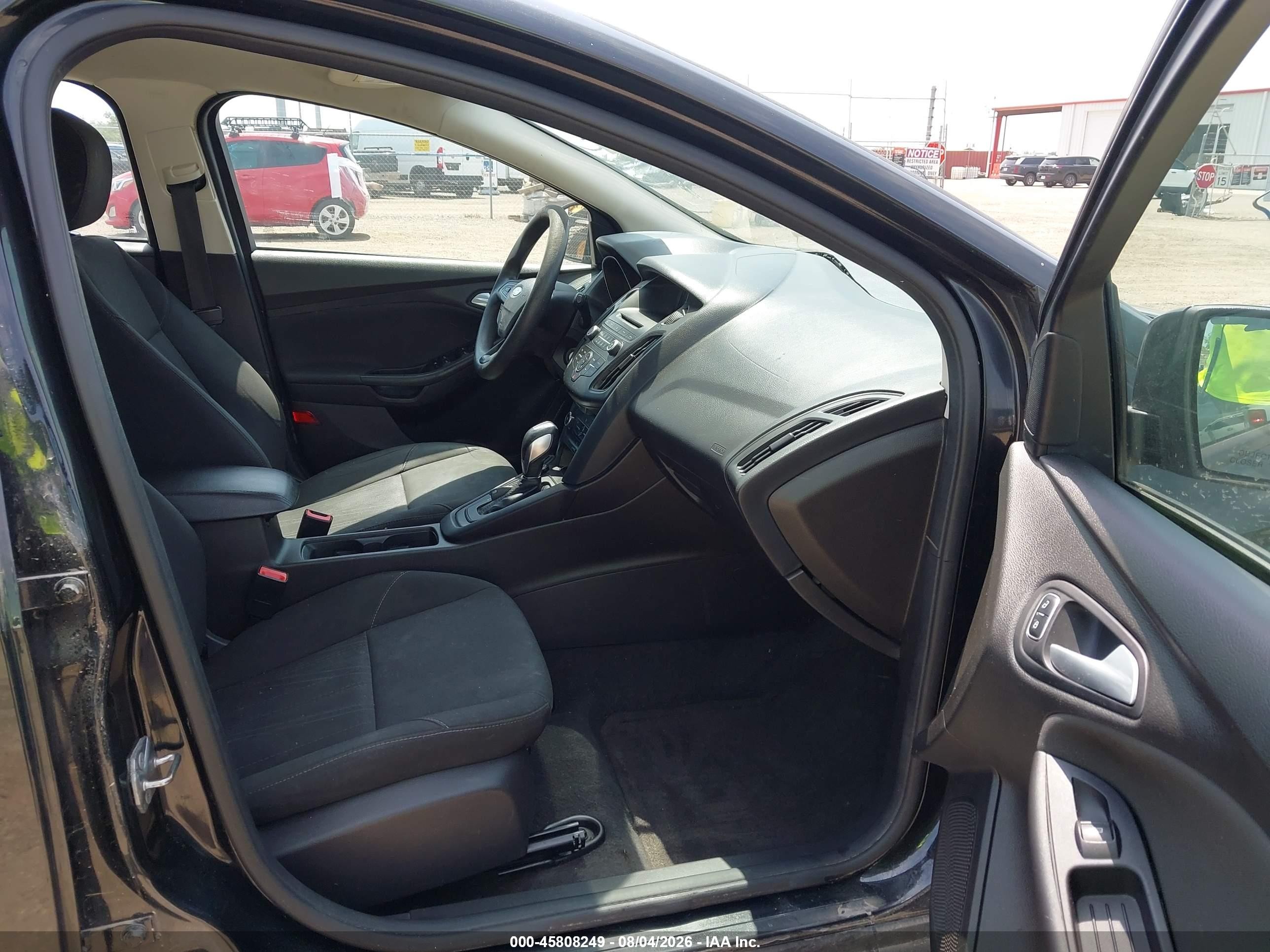 2015 Ford Focus Se Black vin: 1FADP3K24FL351312