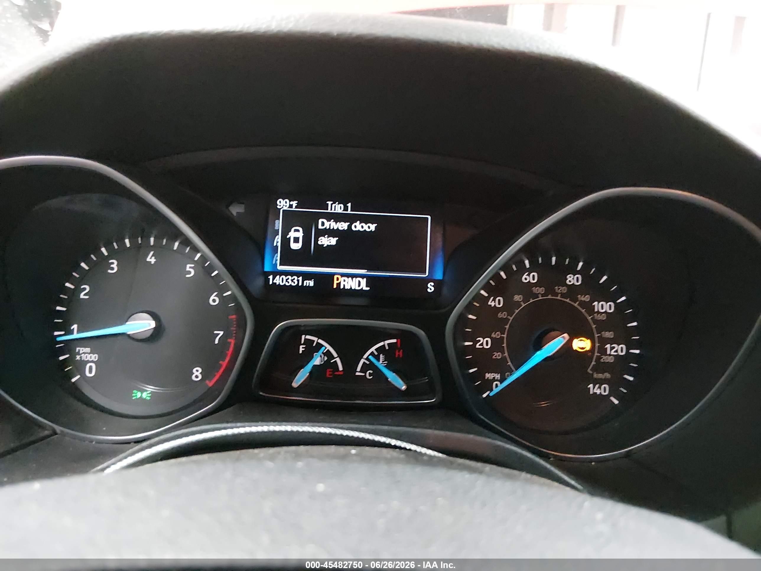 2015 Ford Focus Se Красный vin: 1FADP3K24FL375383