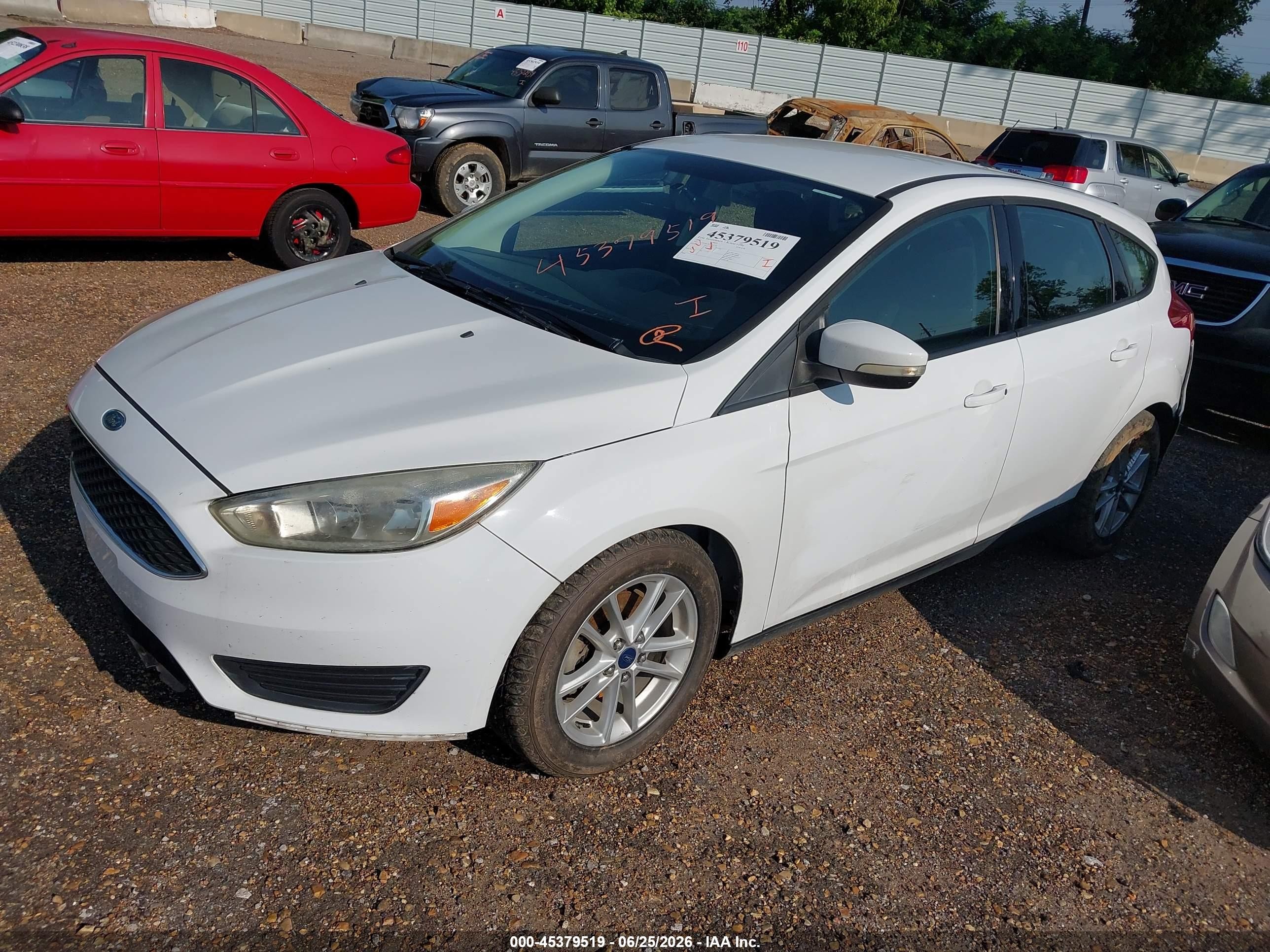 2015 Ford Focus Se Gray vin: 1FADP3K24FL381331