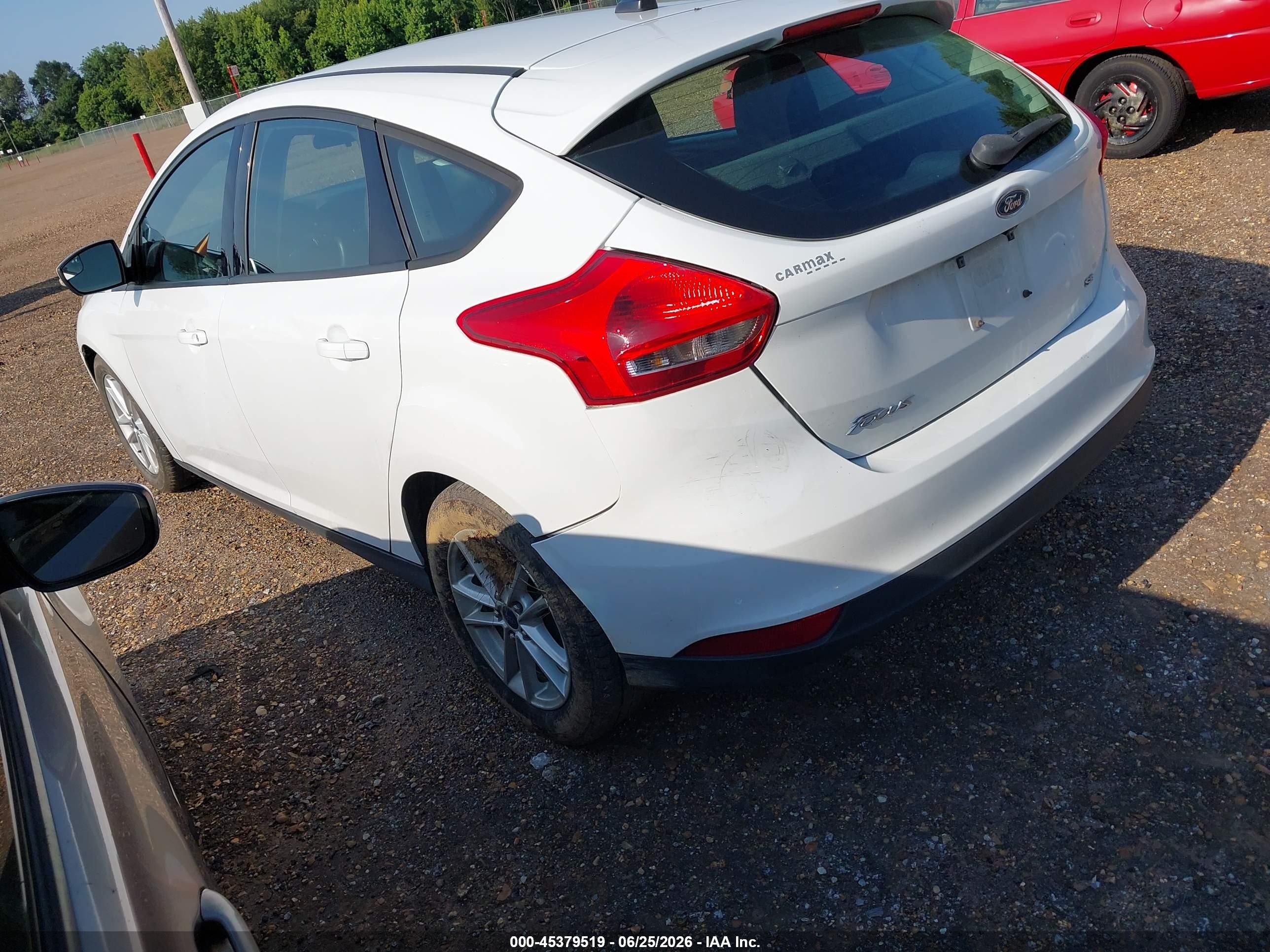2015 Ford Focus Se Gray vin: 1FADP3K24FL381331