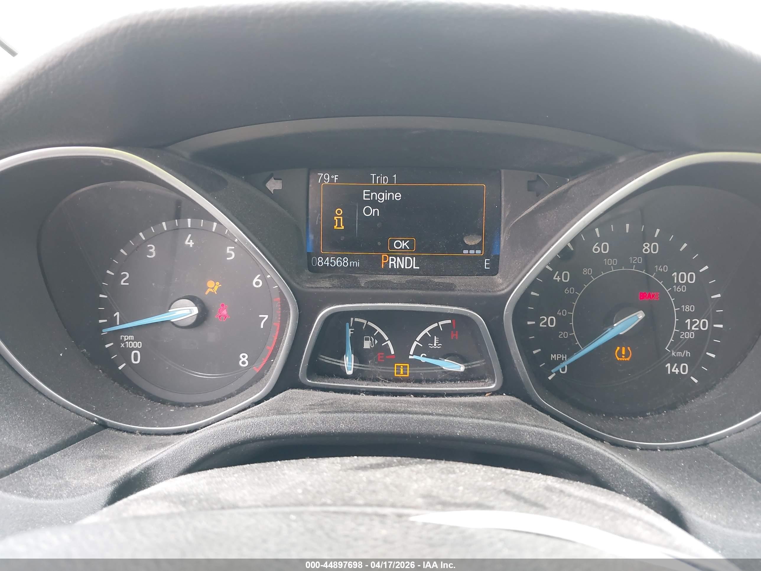 2016 Ford Focus Se Gray vin: 1FADP3K24GL359914