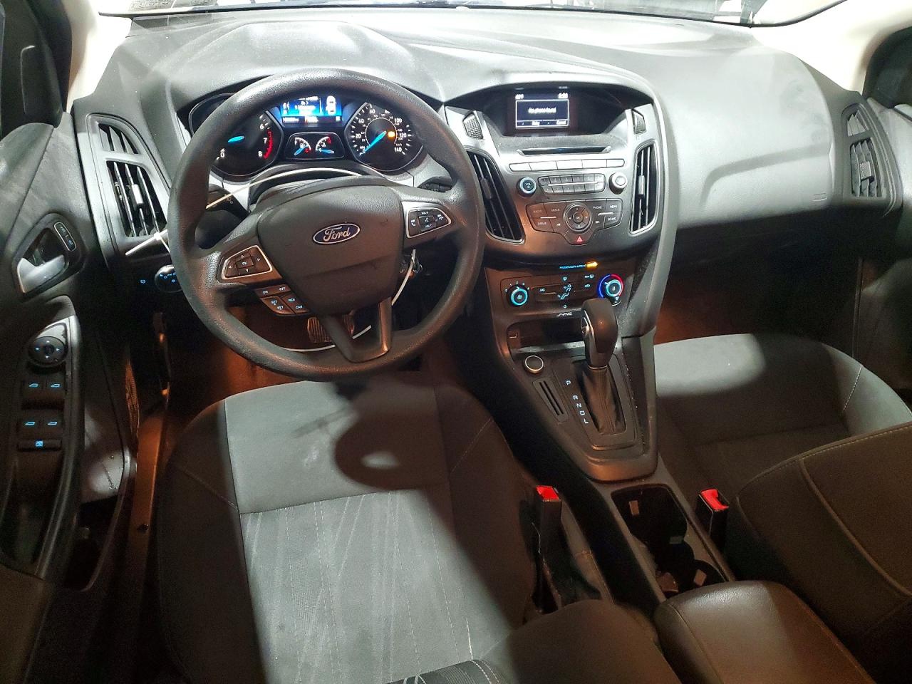 2017 Ford Focus Se Black vin: 1FADP3K24HL286190