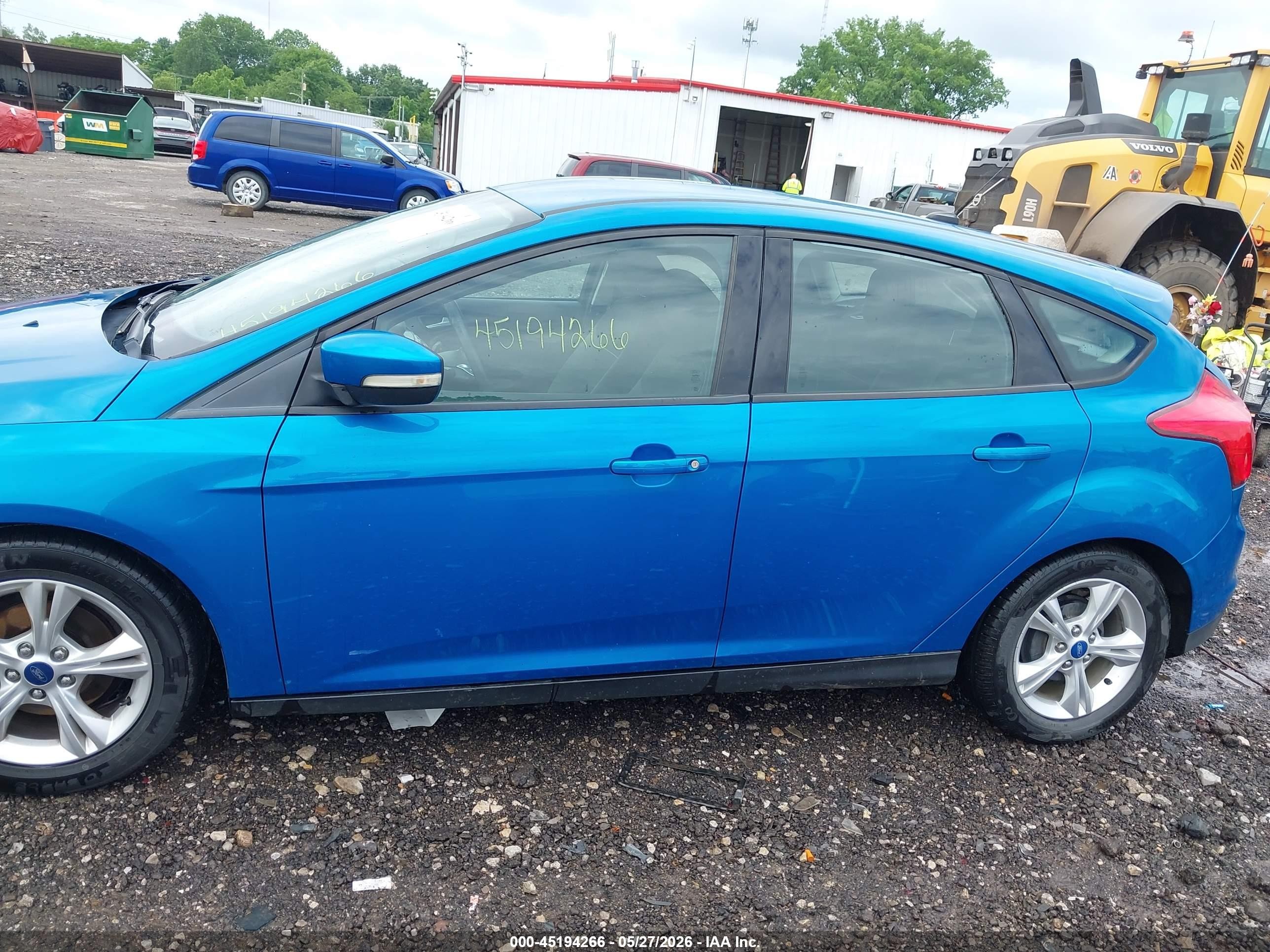 2013 Ford Focus Se Синий vin: 1FADP3K25DL113126