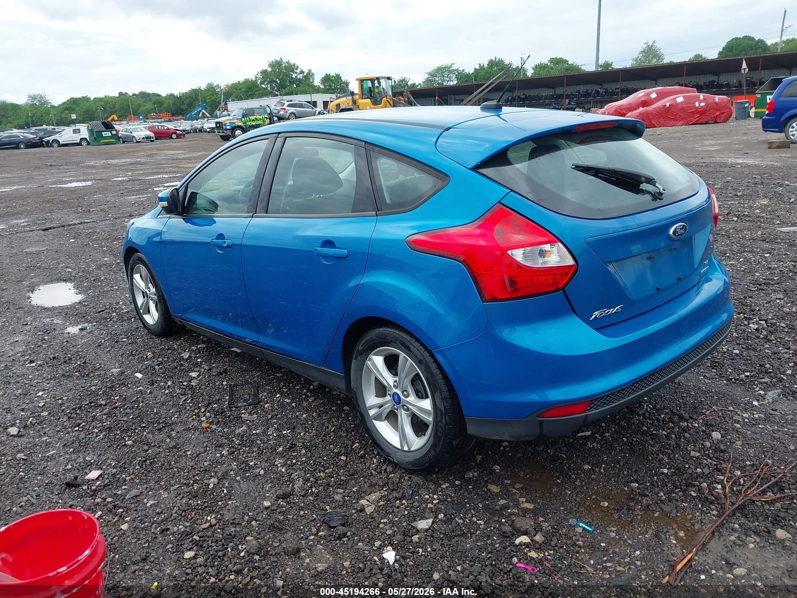 2013 Ford Focus Se Синий vin: 1FADP3K25DL113126