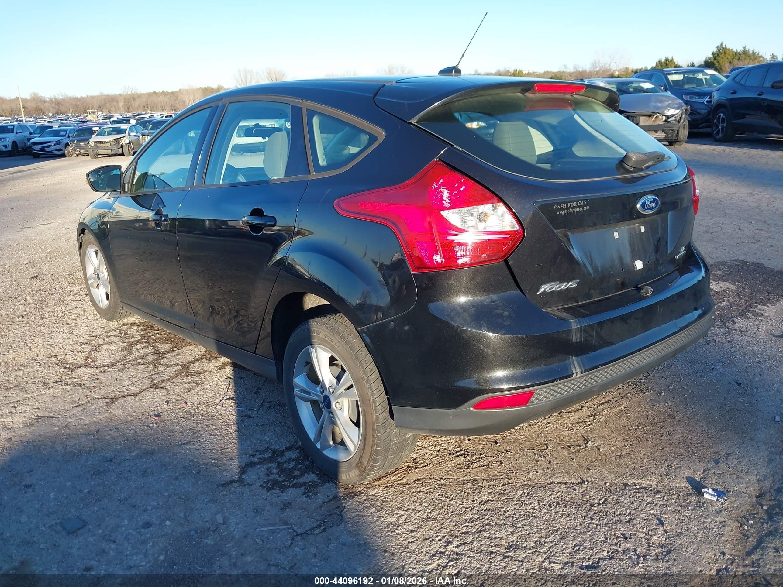 2013 Ford Focus Se Черный vin: 1FADP3K25DL135885