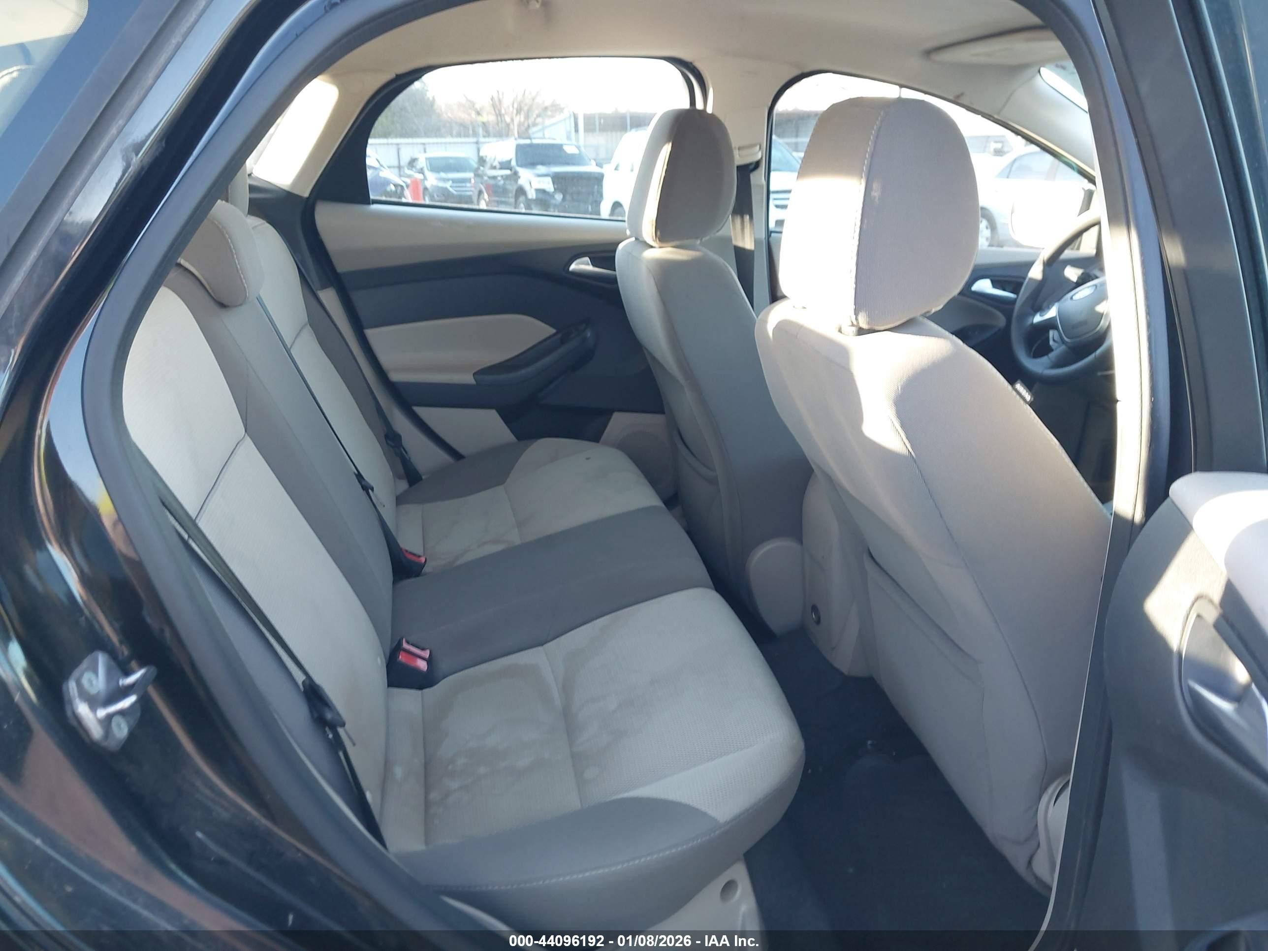 2013 Ford Focus Se Черный vin: 1FADP3K25DL135885