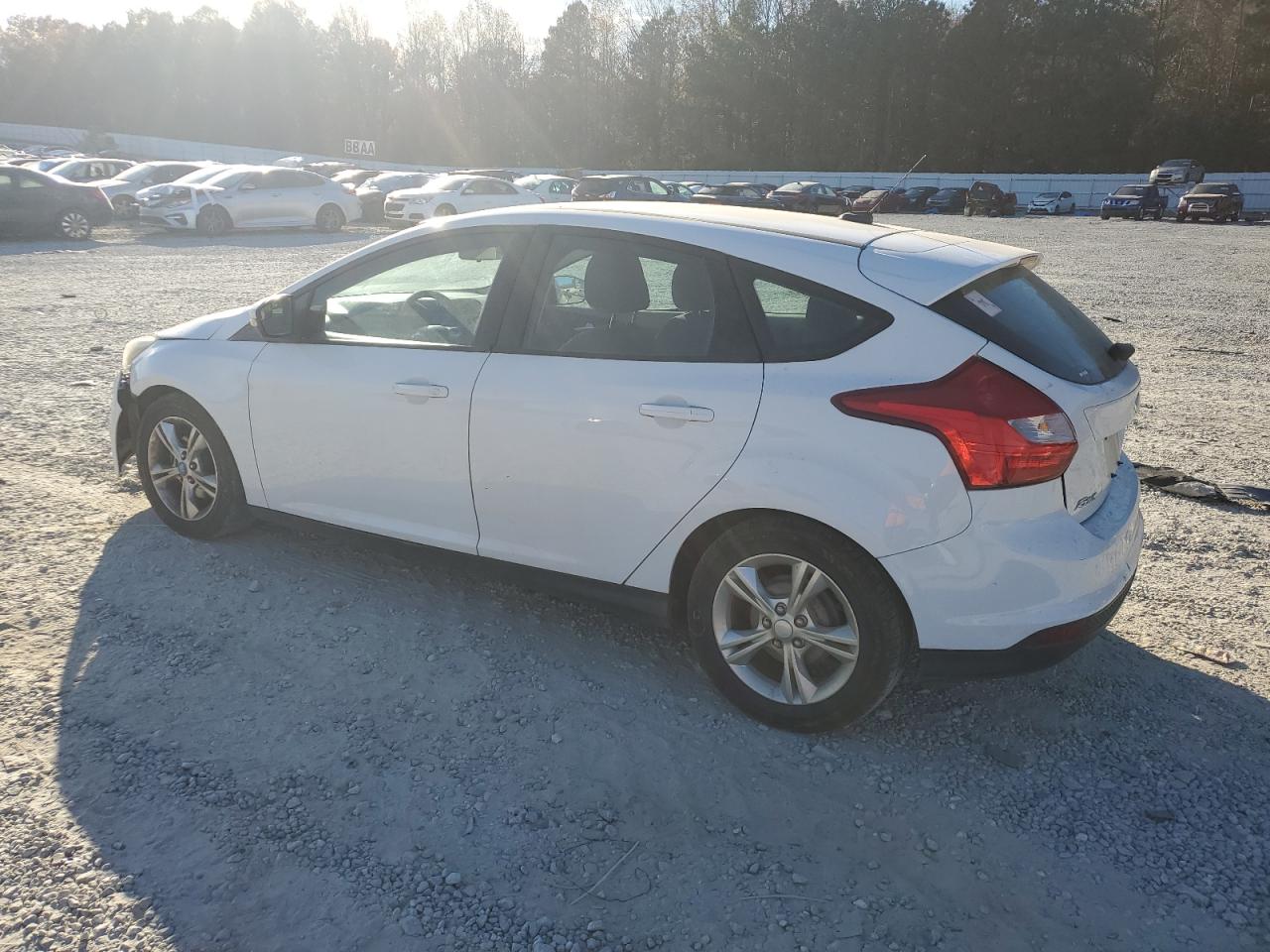 2013 Ford Focus Se White vin: 1FADP3K25DL181281