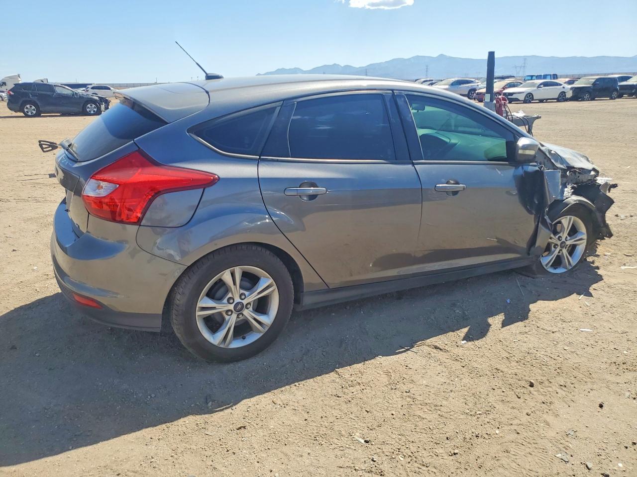 2013 Ford Focus Se Charcoal vin: 1FADP3K25DL245044