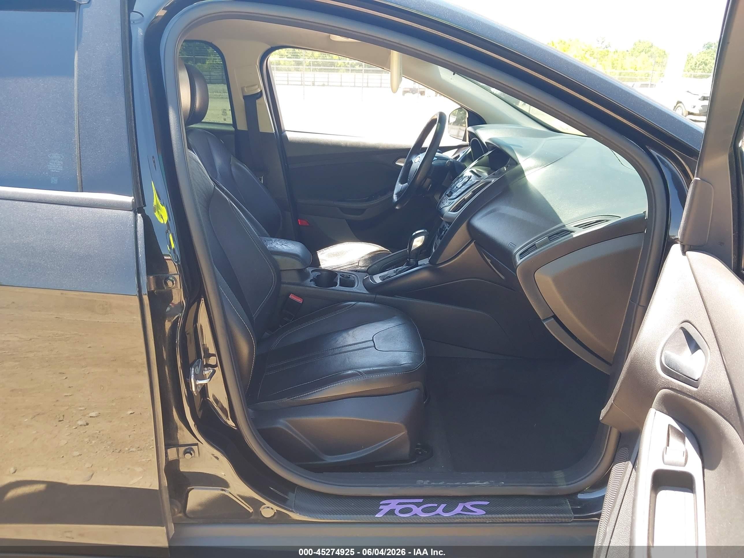 2013 Ford Focus Se Black vin: 1FADP3K25DL247716