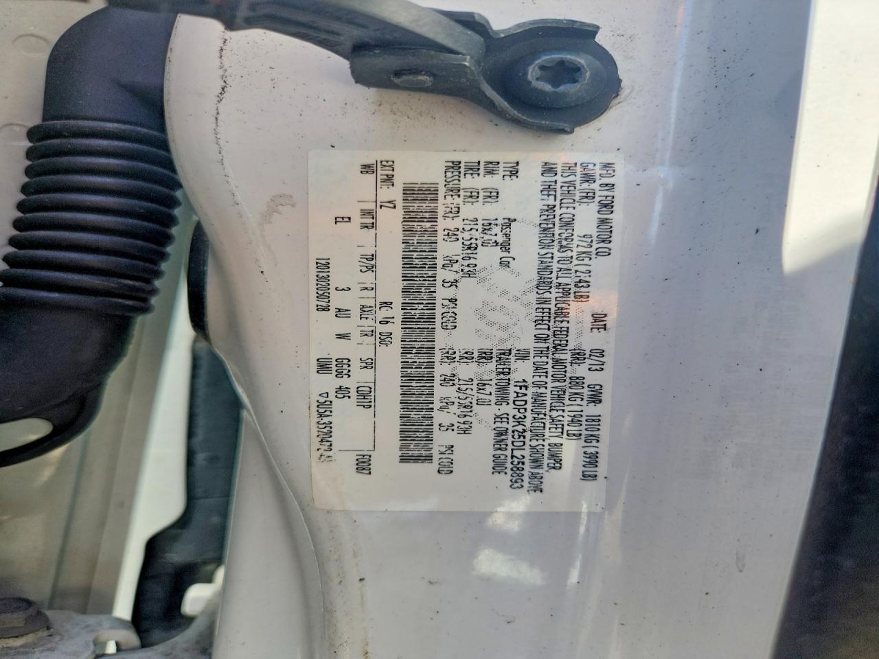 2013 Ford Focus Se White vin: 1FADP3K25DL258893