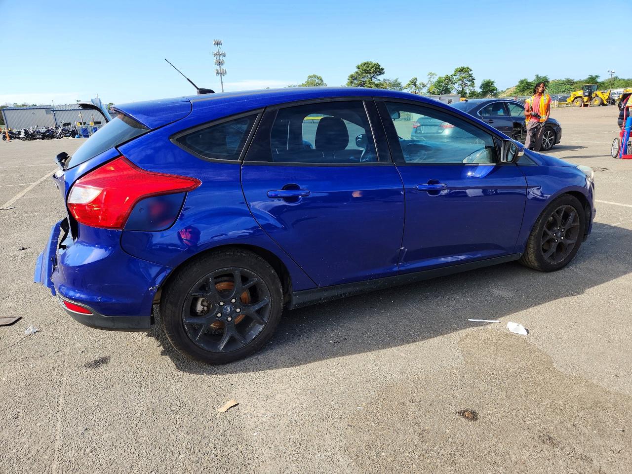 2013 Ford Focus Se Blue vin: 1FADP3K25DL266105