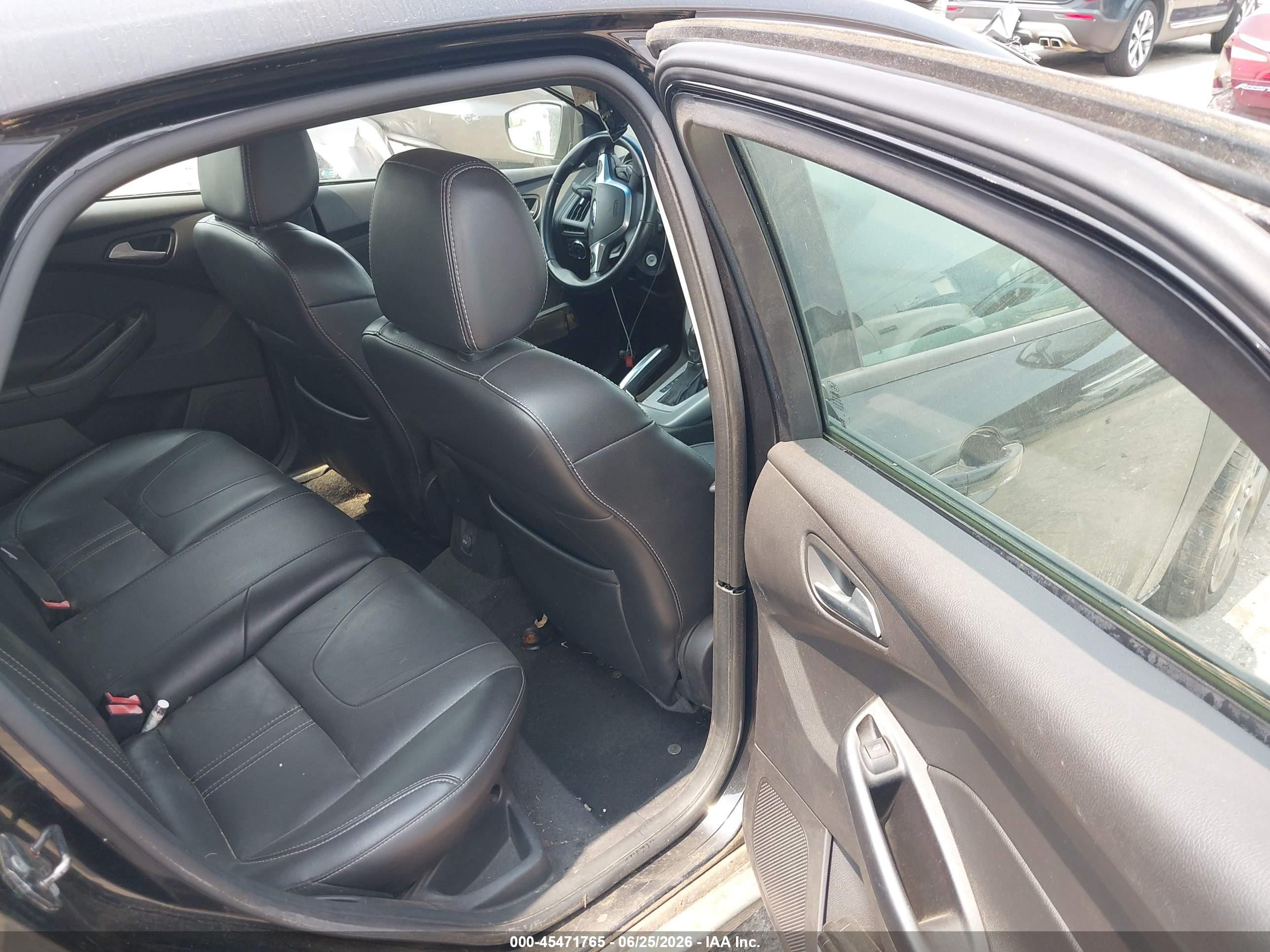 2013 Ford Focus Se Black vin: 1FADP3K25DL291148