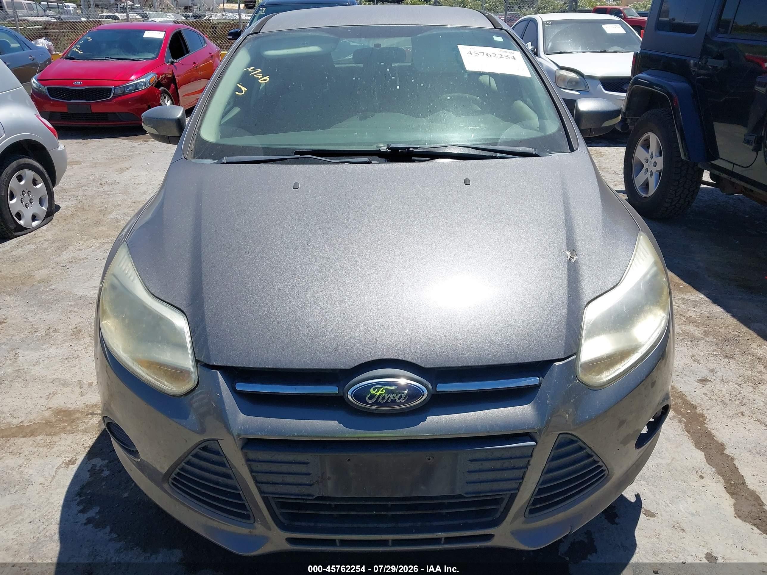 2013 Ford Focus Se Gray vin: 1FADP3K25DL319627