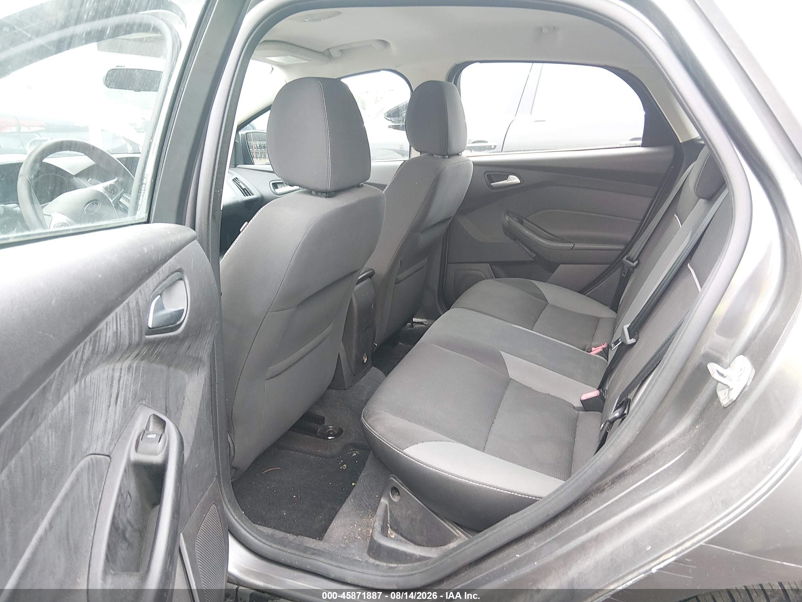 2013 Ford Focus Se Gray vin: 1FADP3K25DL338808