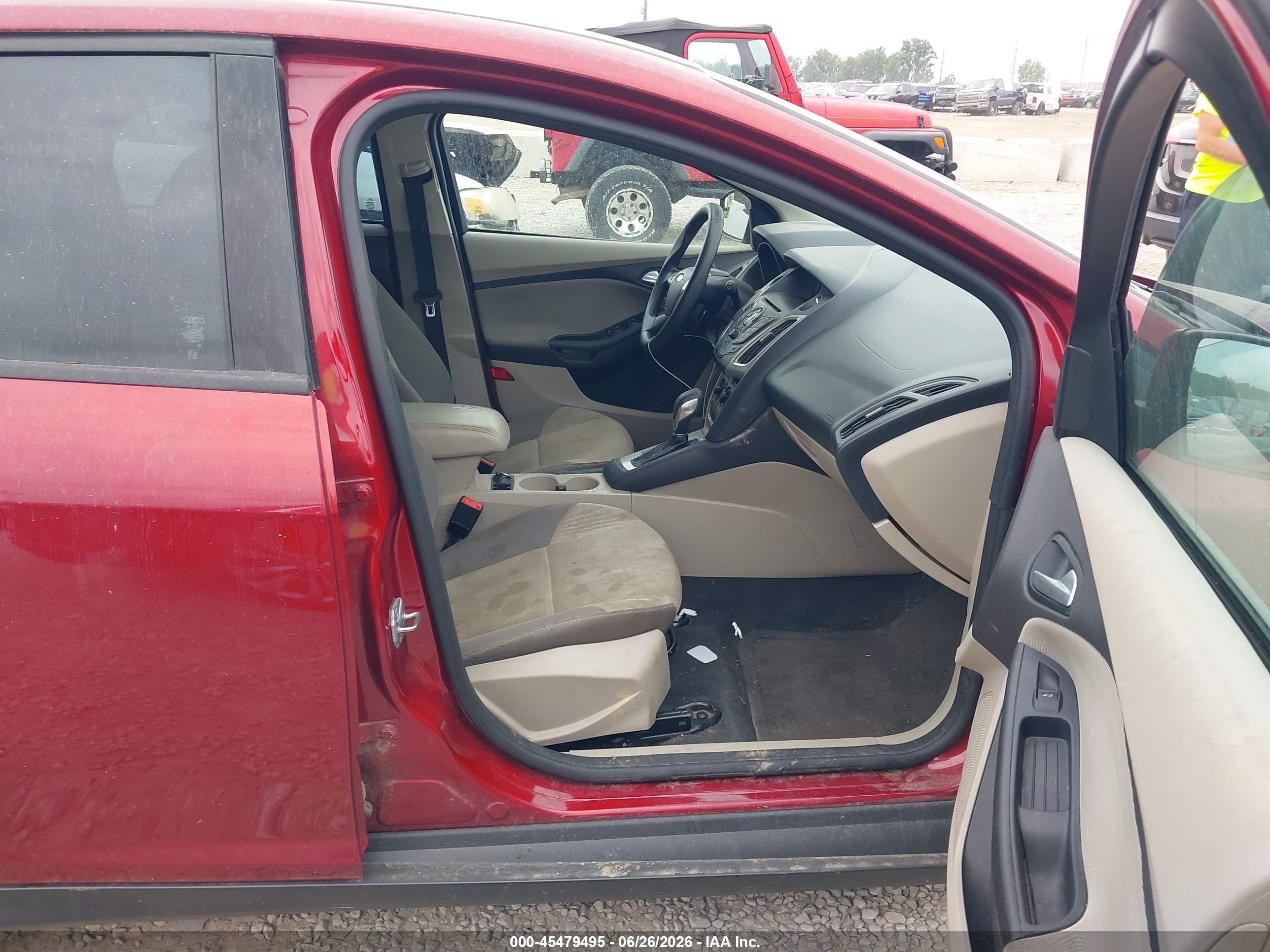 2013 Ford Focus Se Red vin: 1FADP3K25DL372277