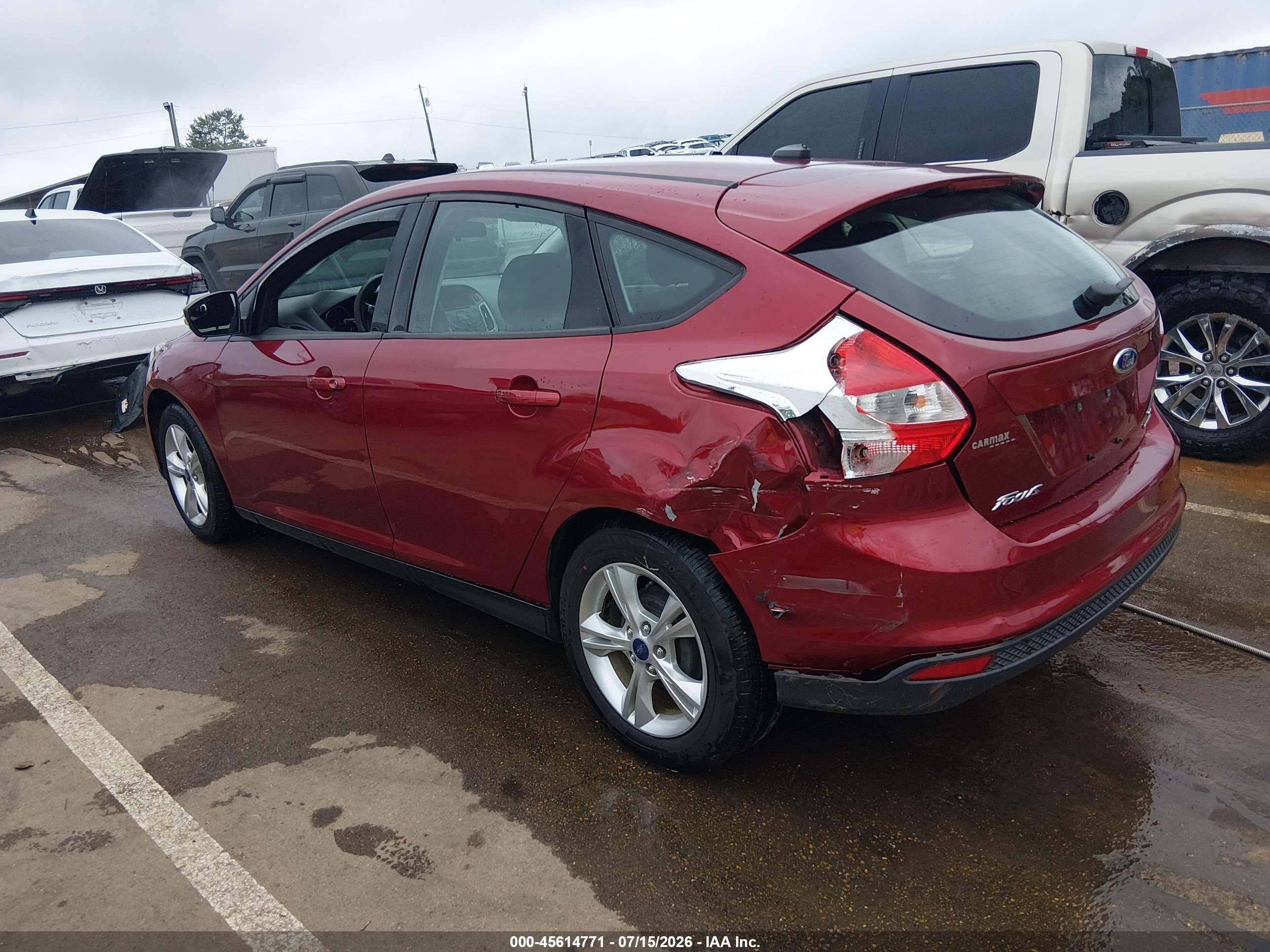 2013 Ford Focus Se Бордовый vin: 1FADP3K25DL373042