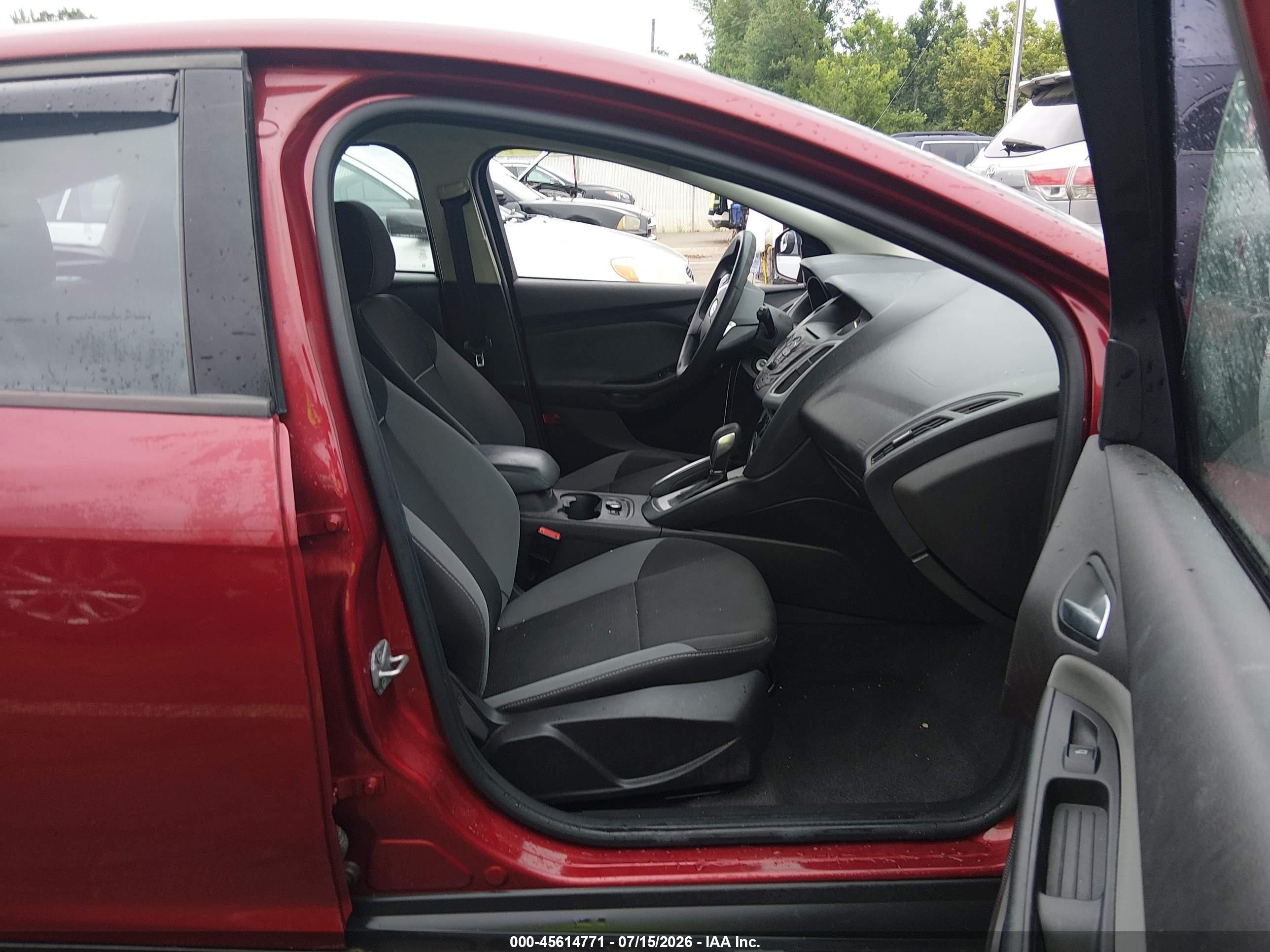2013 Ford Focus Se Бордовый vin: 1FADP3K25DL373042
