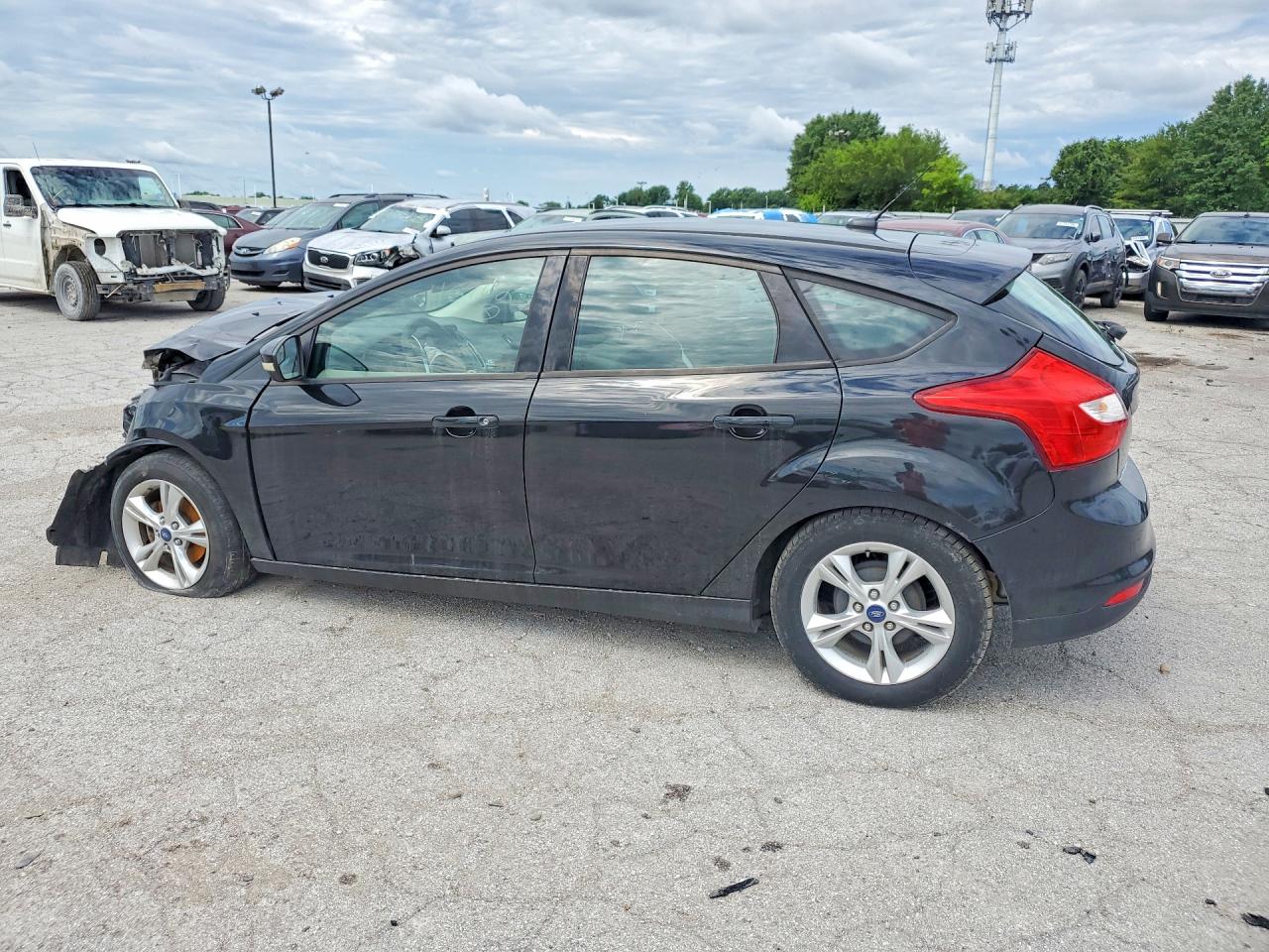 2014 Ford Focus Se Gray vin: 1FADP3K25EL115962