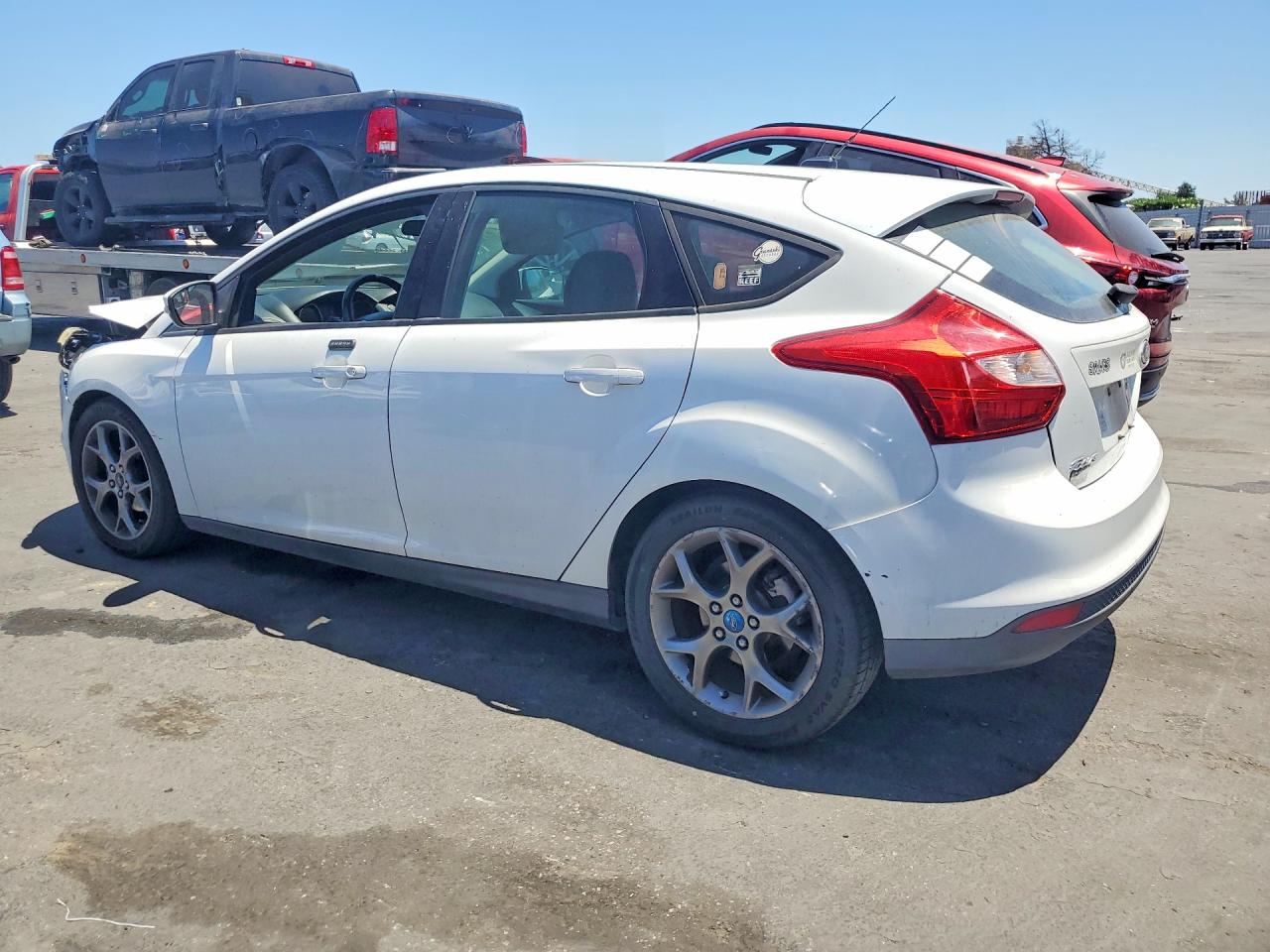 2014 Ford Focus Se White vin: 1FADP3K25EL153241