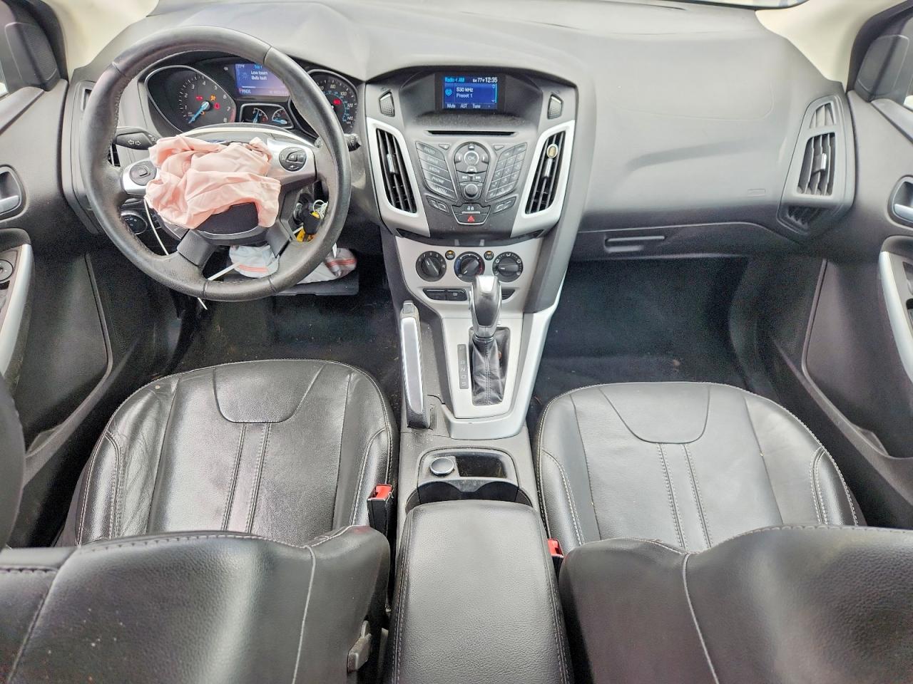 2014 Ford Focus Se Blue vin: 1FADP3K25EL172453