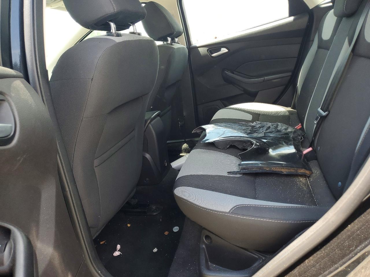 2014 Ford Focus Se Black vin: 1FADP3K25EL180309