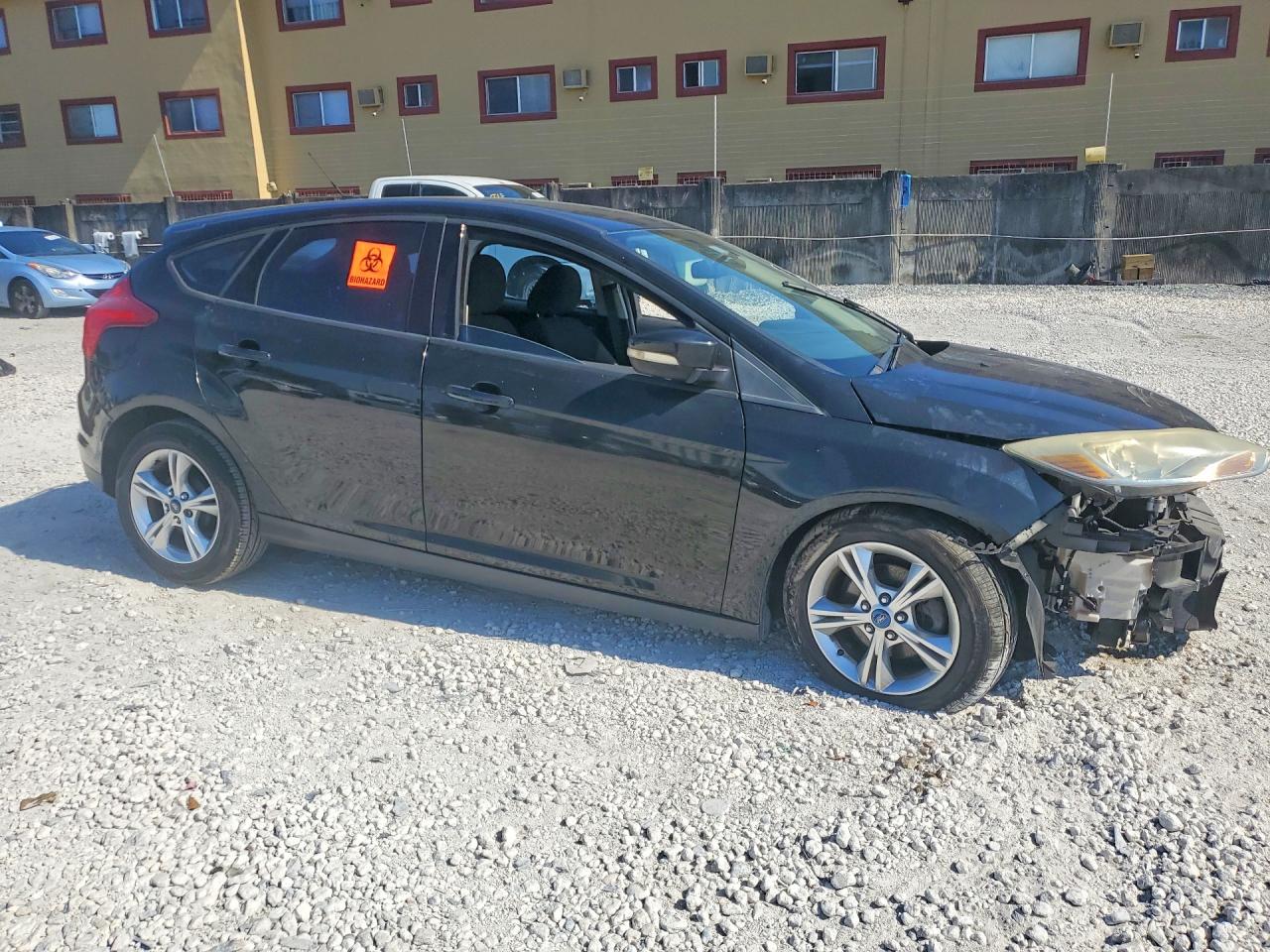 2014 Ford Focus Se Black vin: 1FADP3K25EL203698
