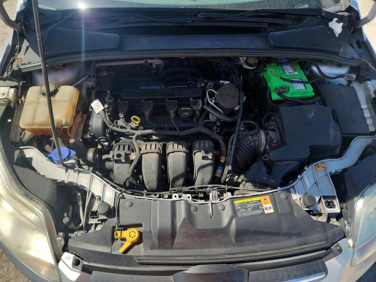 2014 Ford Focus Se Серебряный vin: 1FADP3K25EL251895