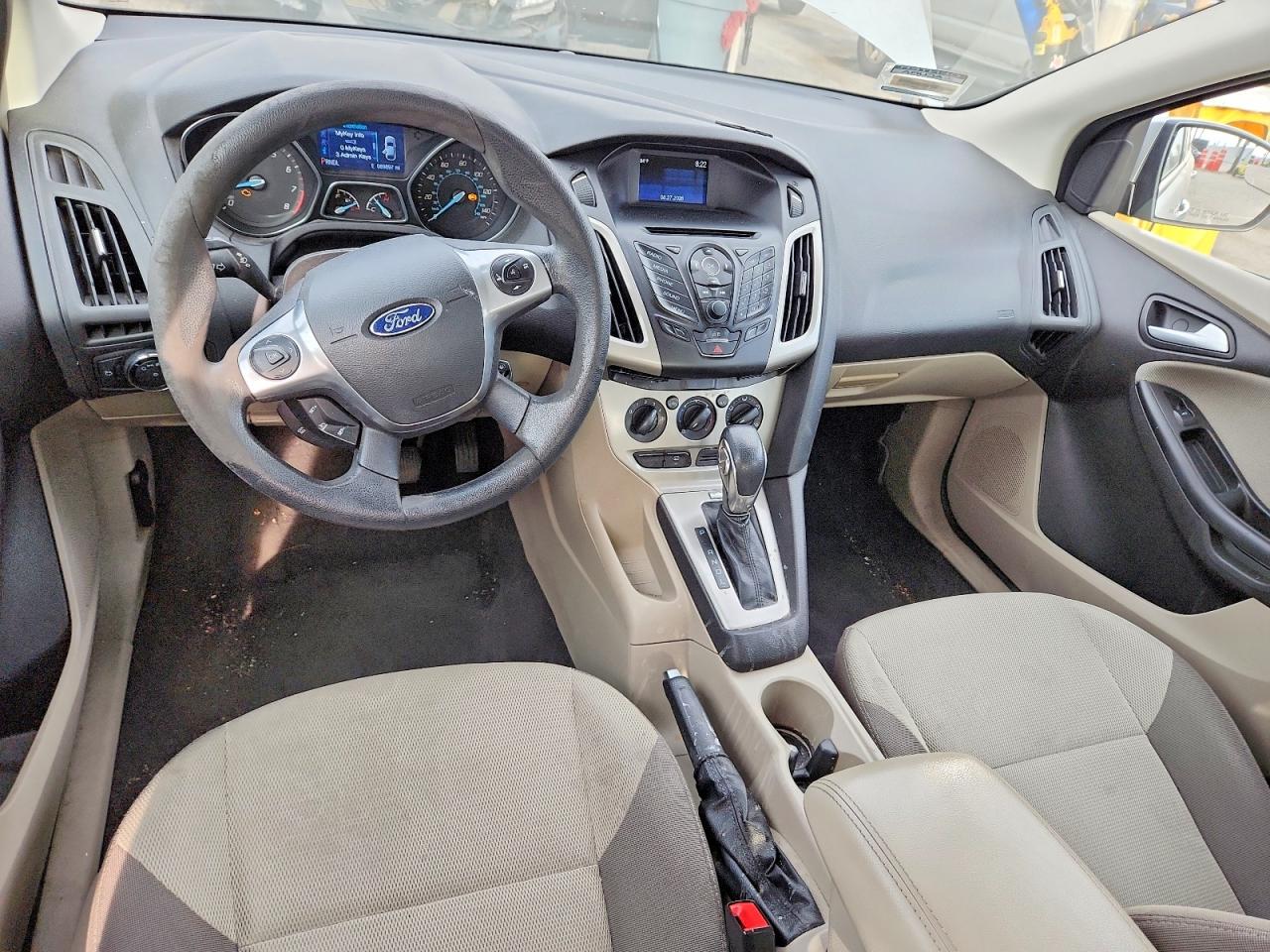 2014 Ford Focus Se Silver vin: 1FADP3K25EL265358