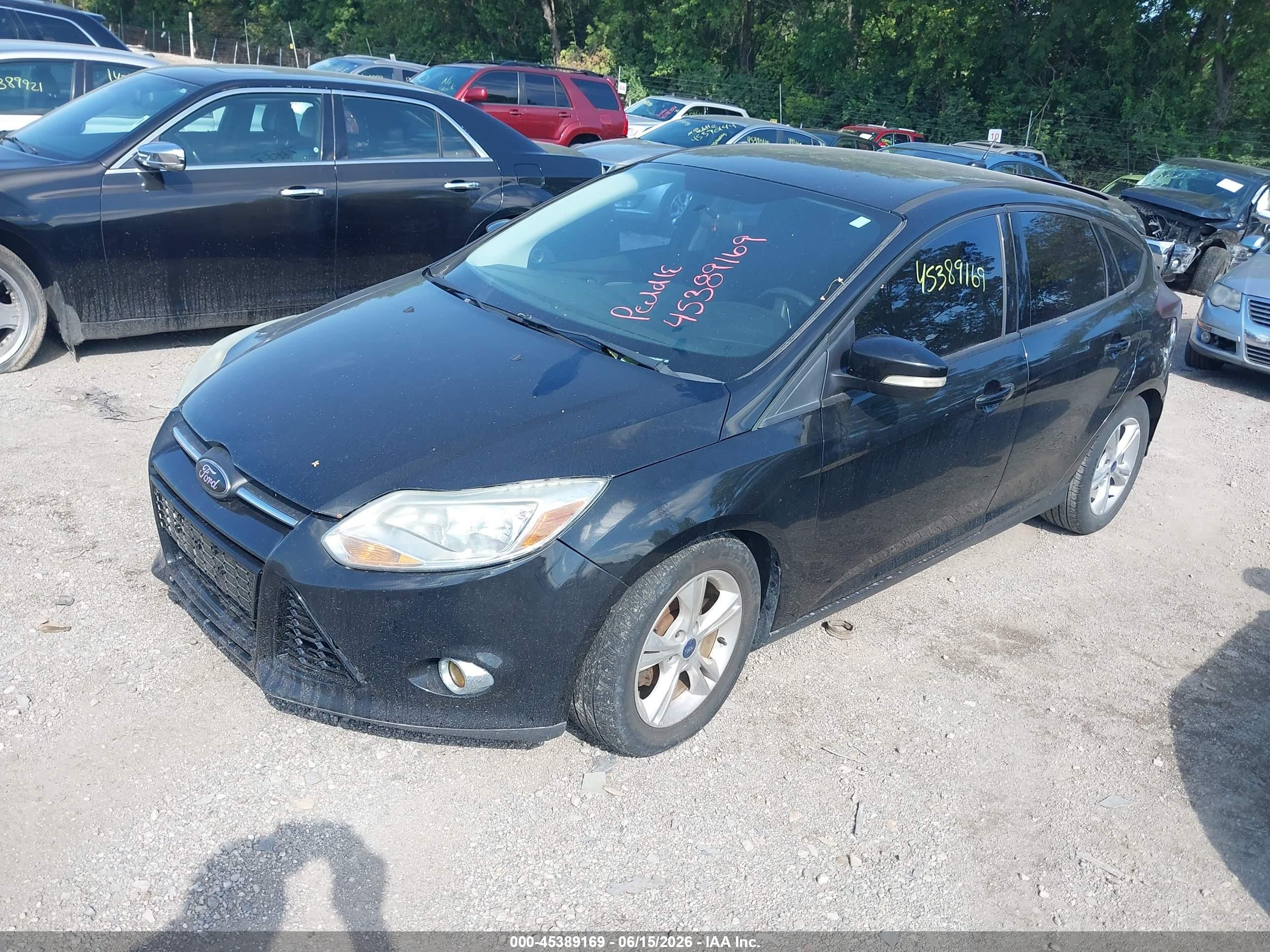 2014 Ford Focus Se Black vin: 1FADP3K25EL332427