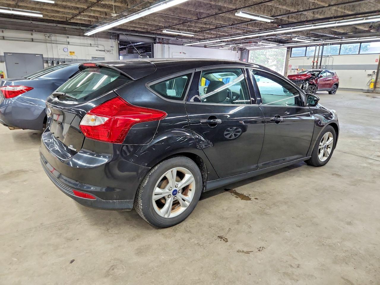 2014 Ford Focus Se Black vin: 1FADP3K25EL360681