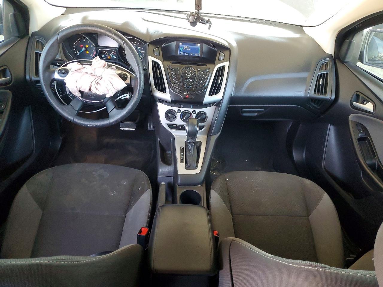 2014 Ford Focus Gray vin: 1FADP3K25EL363337