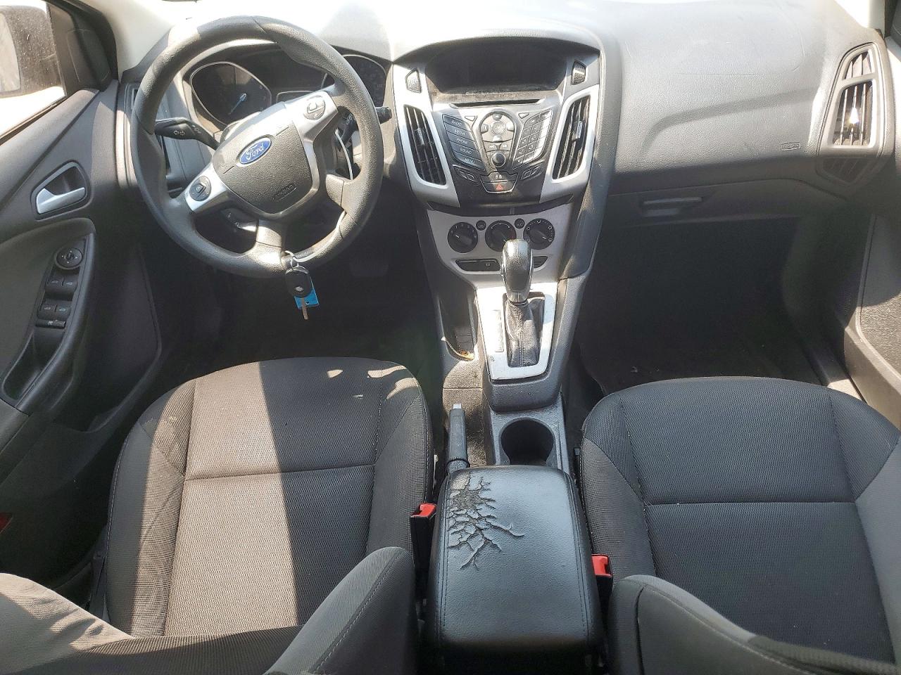 2014 Ford Focus Se Gray vin: 1FADP3K25EL368716