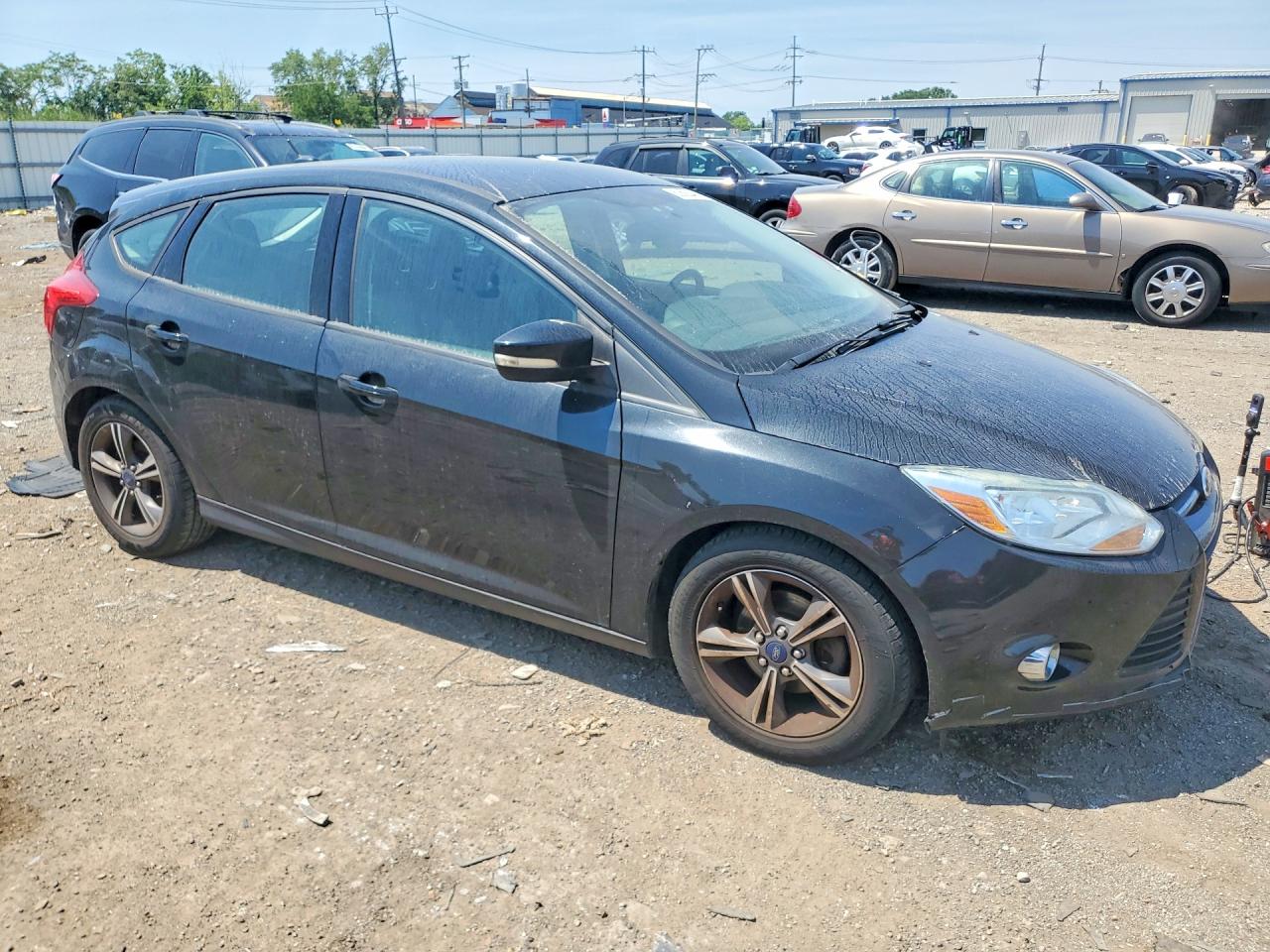 2014 Ford Focus Se Черный vin: 1FADP3K25EL410897