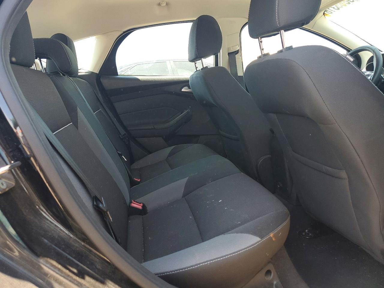 2014 Ford Focus Se Black vin: 1FADP3K25EL437937