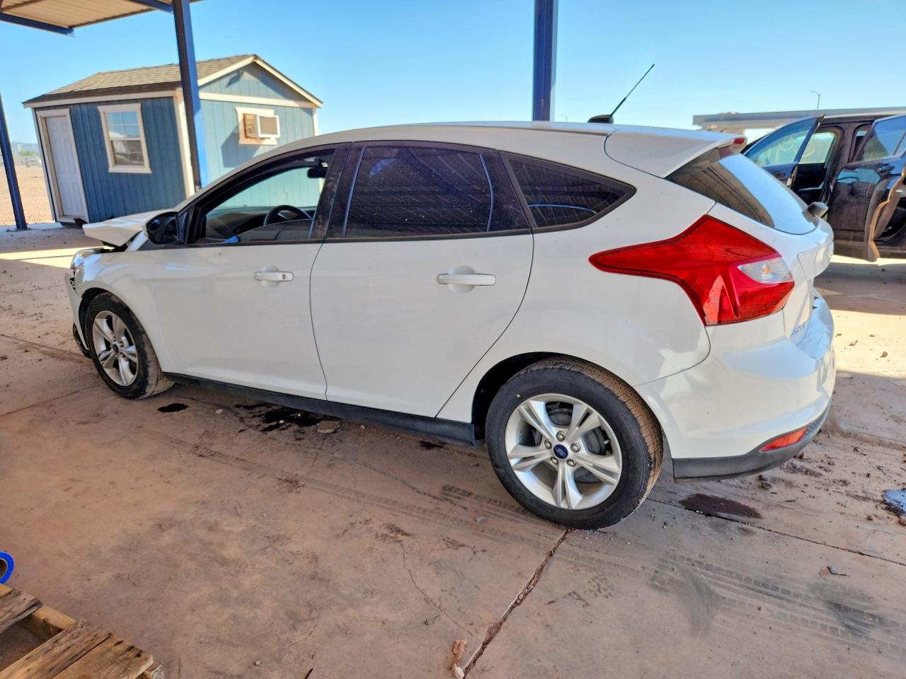 2014 Ford Focus Se White vin: 1FADP3K25EL461896