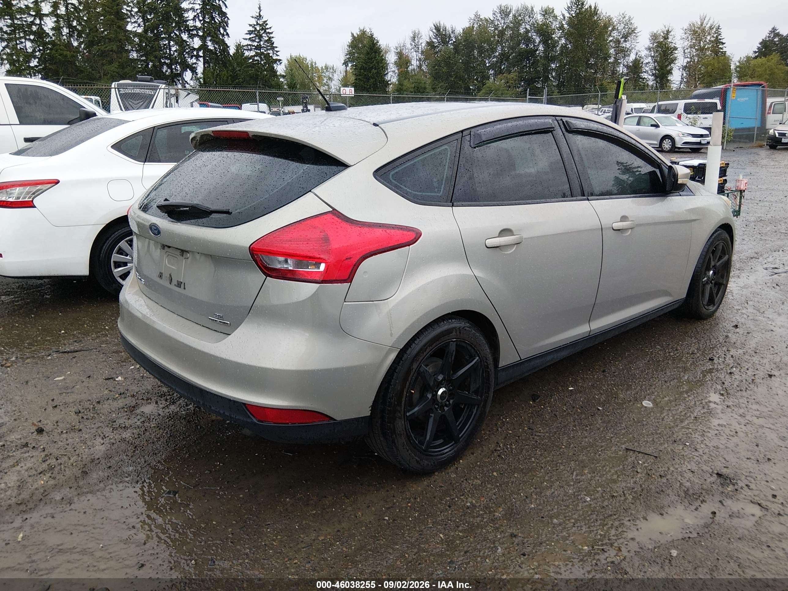 2015 Ford Focus Se Dark Brown vin: 1FADP3K25FL203167