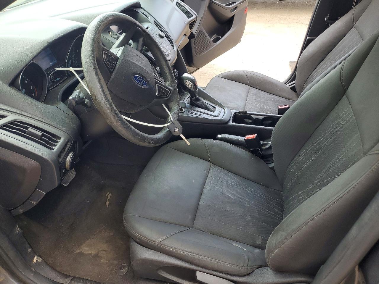 2015 Ford Focus Se Charcoal vin: 1FADP3K25FL203220