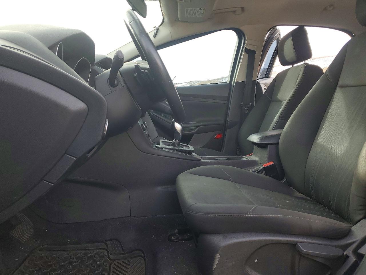 2015 Ford Focus Se Charcoal vin: 1FADP3K25FL221183
