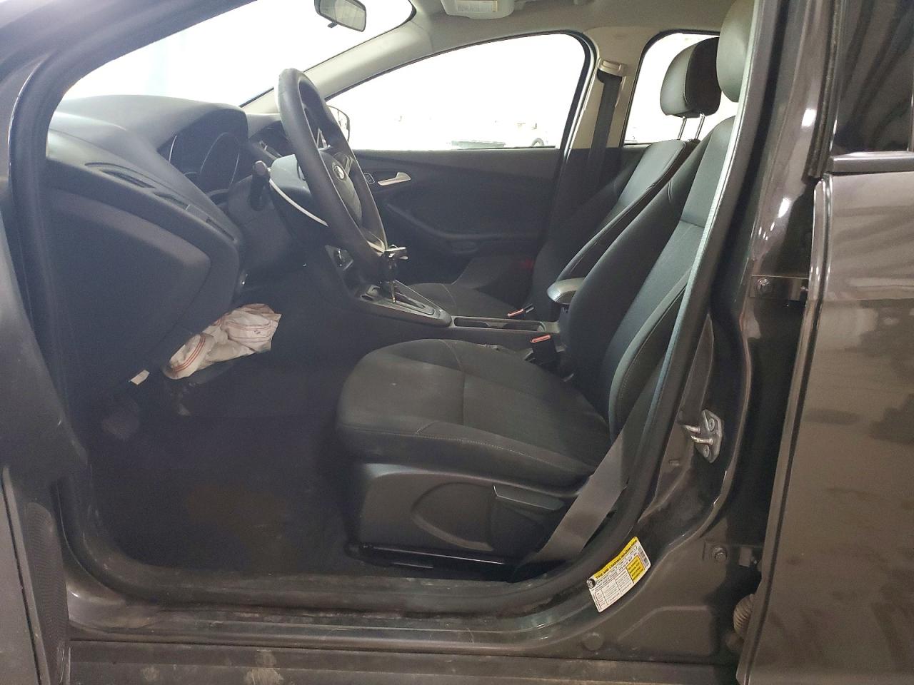 2015 Ford Focus Se Charcoal vin: 1FADP3K25FL259786