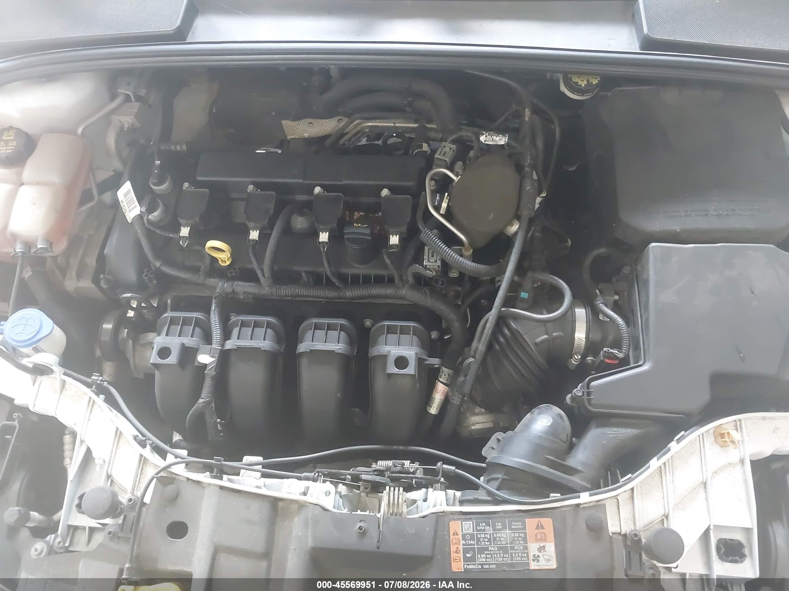2015 Ford Focus Se White vin: 1FADP3K25FL295056