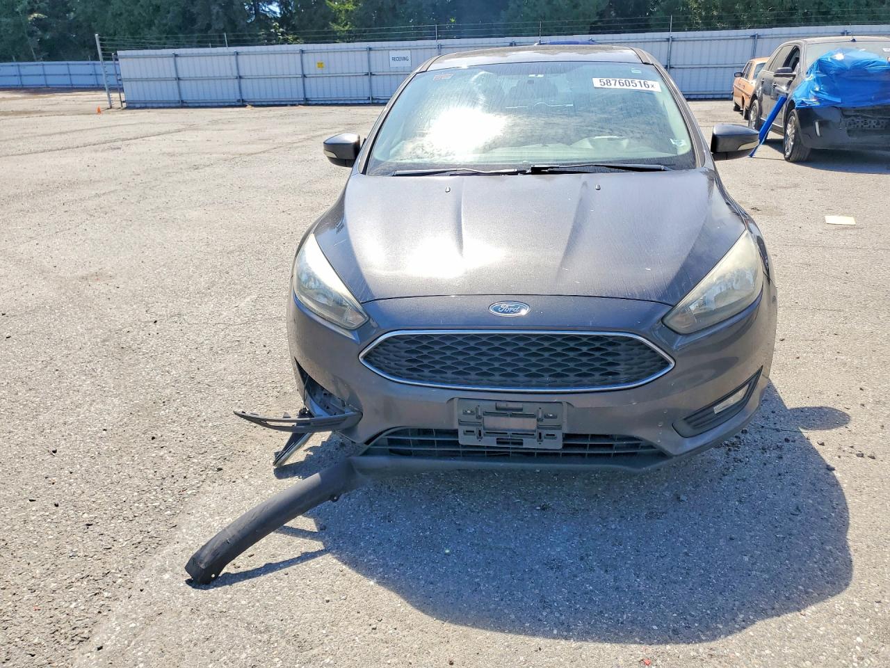 2015 Ford Focus Se Серый vin: 1FADP3K25FL303821