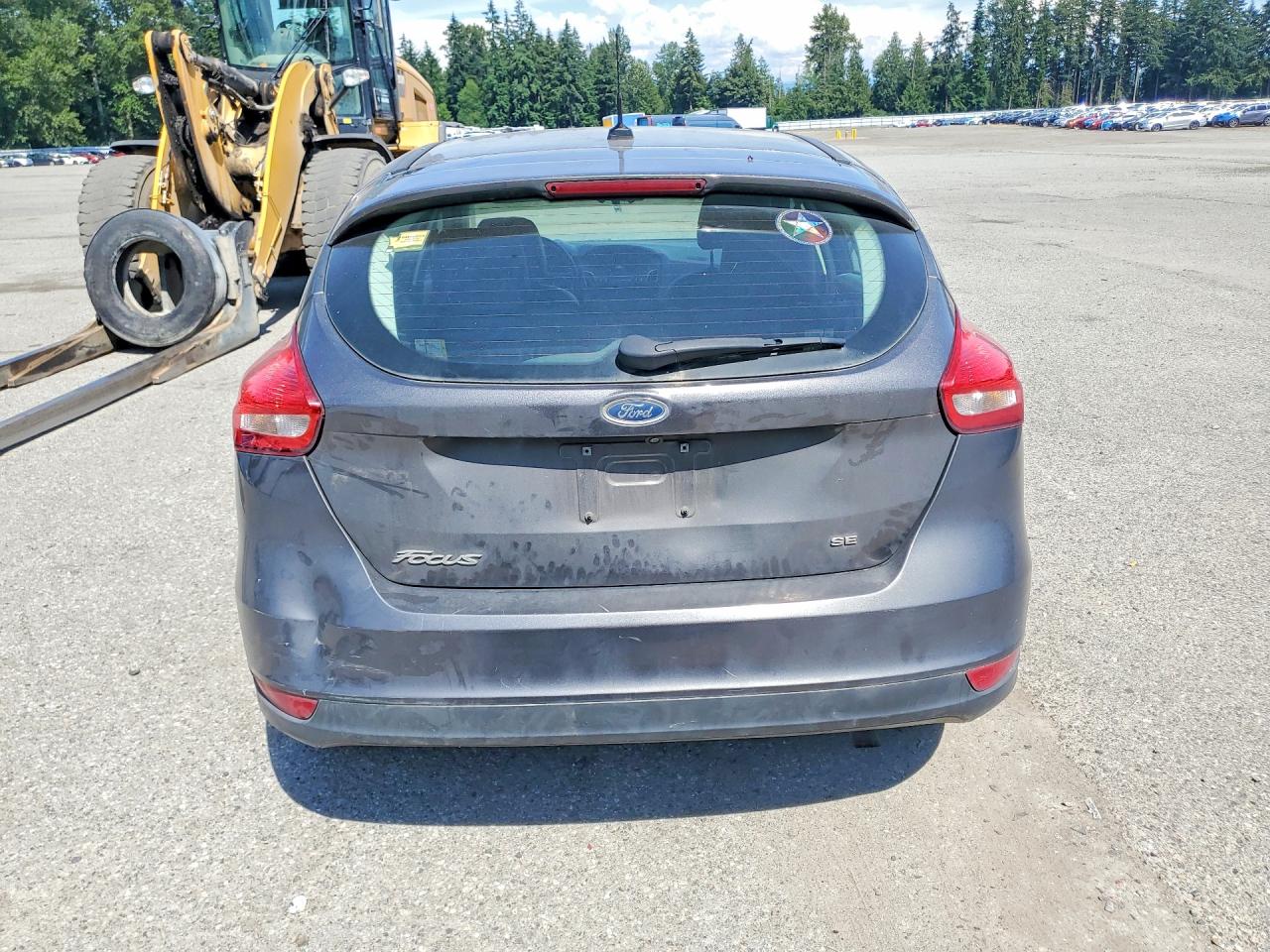 2015 Ford Focus Se Серый vin: 1FADP3K25FL303821